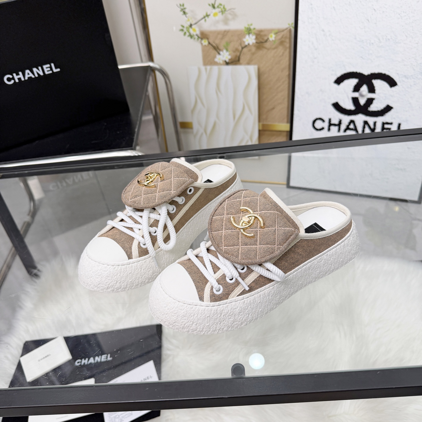 Chanel Style Leather Women's Shoes Women's Shoes Women's Shoes detail image 4 from source 784054