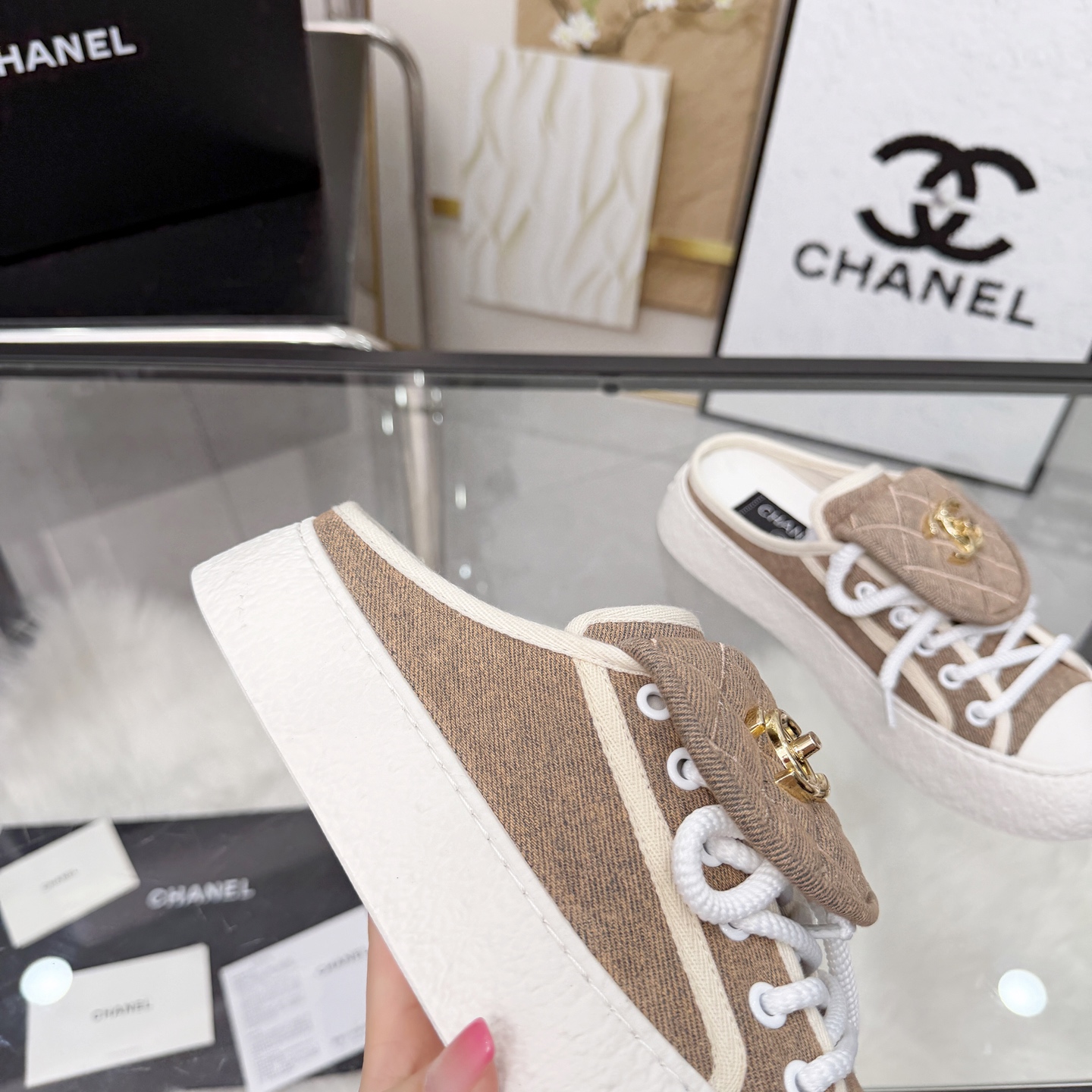 Chanel Style Leather Women's Shoes Women's Shoes Women's Shoes detail image 7 from source 784054