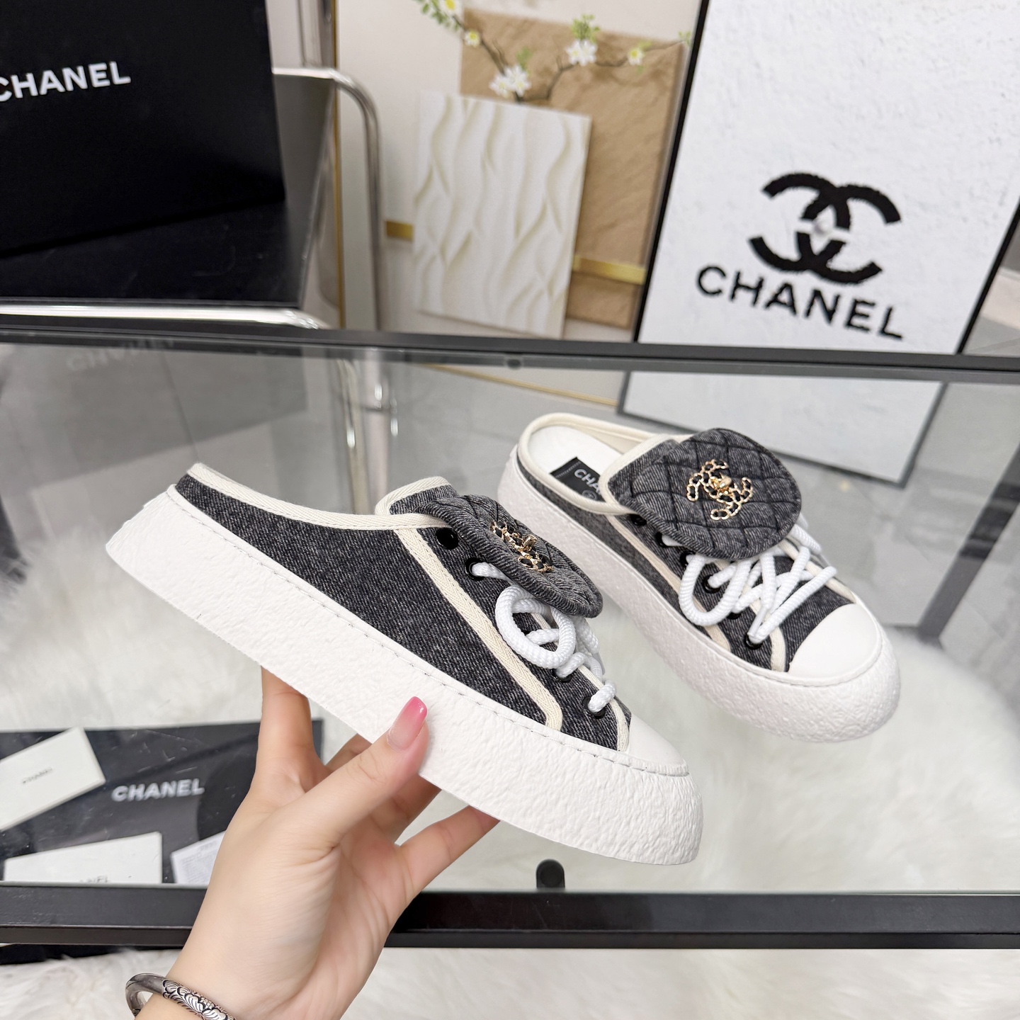 Chanel Style Leather Women's Shoes Lookbook Reference image 1