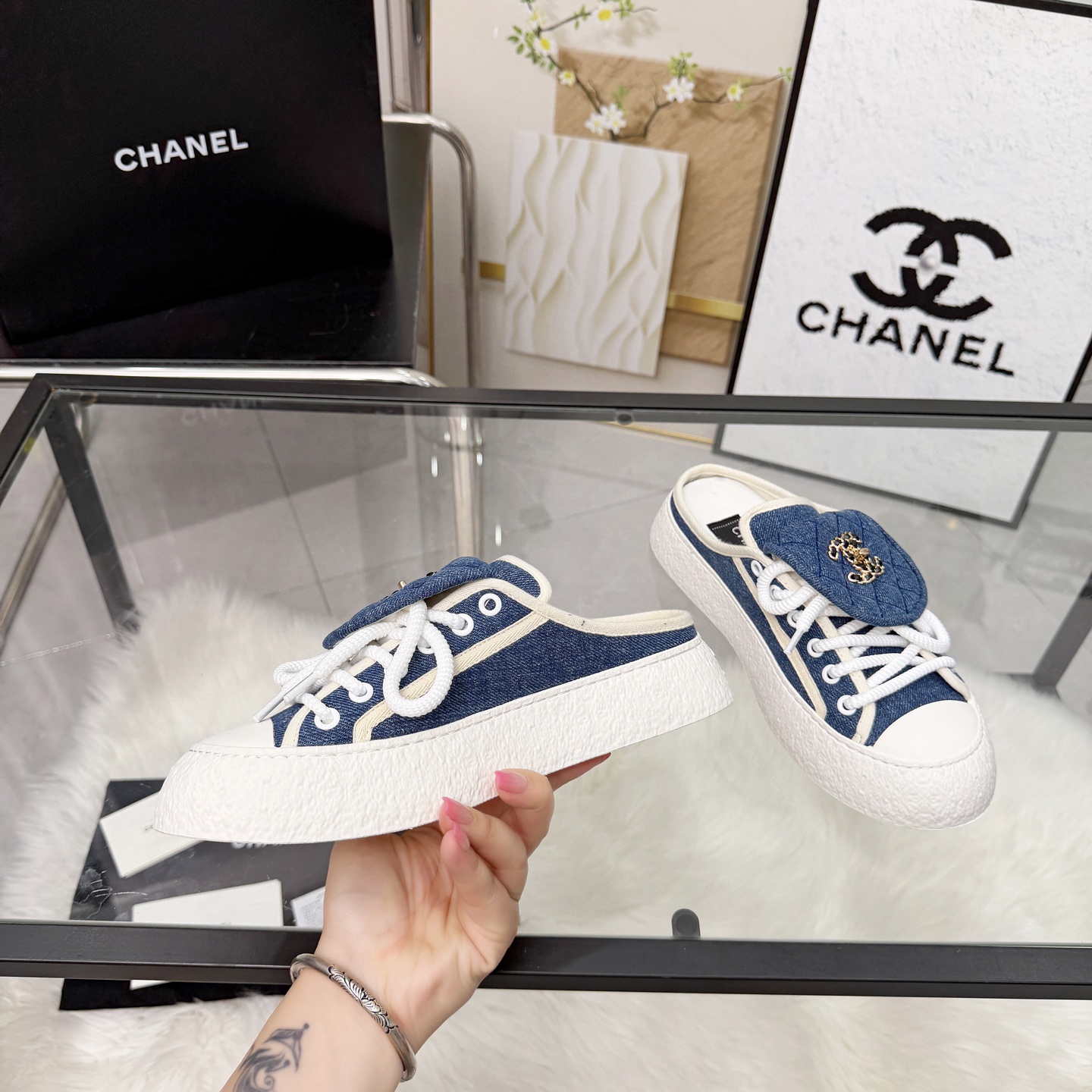 Chanel Style Leather Women's Shoes Lookbook Reference image 2