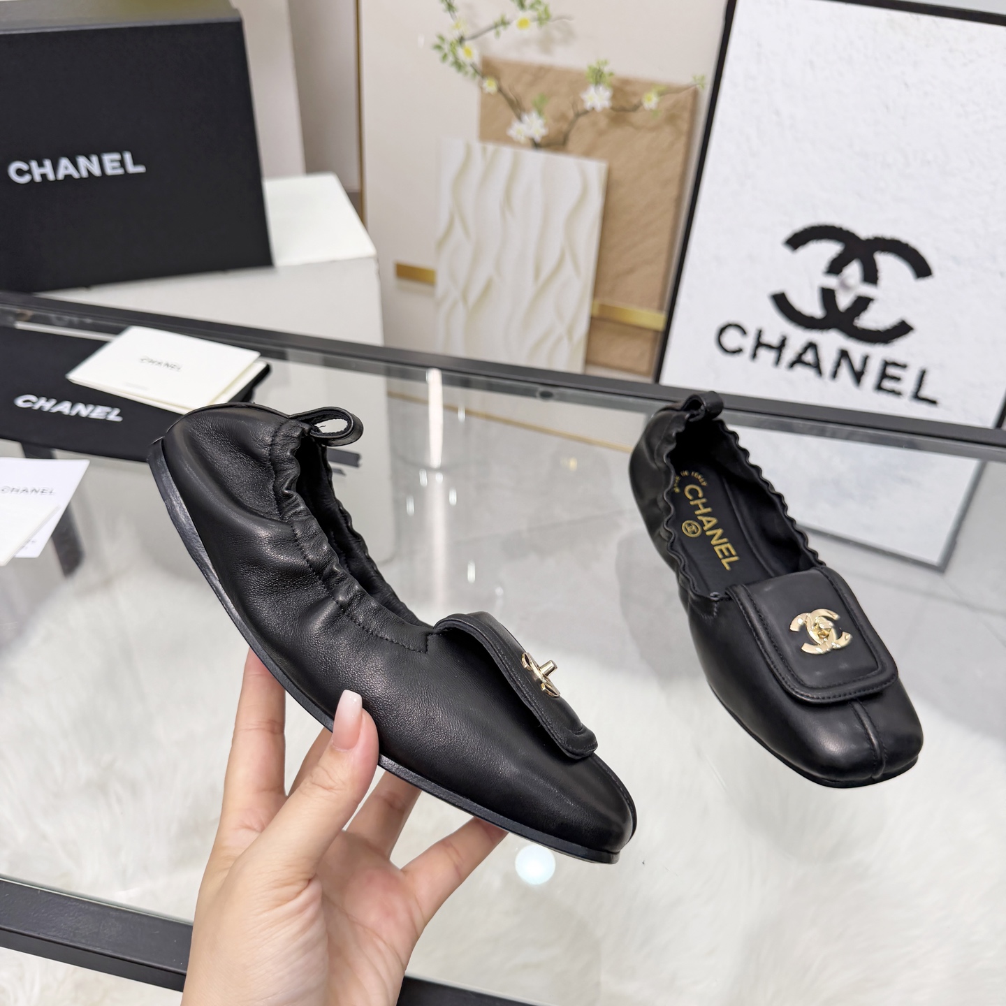 Chanel Style Leather Women's Shoes Lookbook Reference image 1