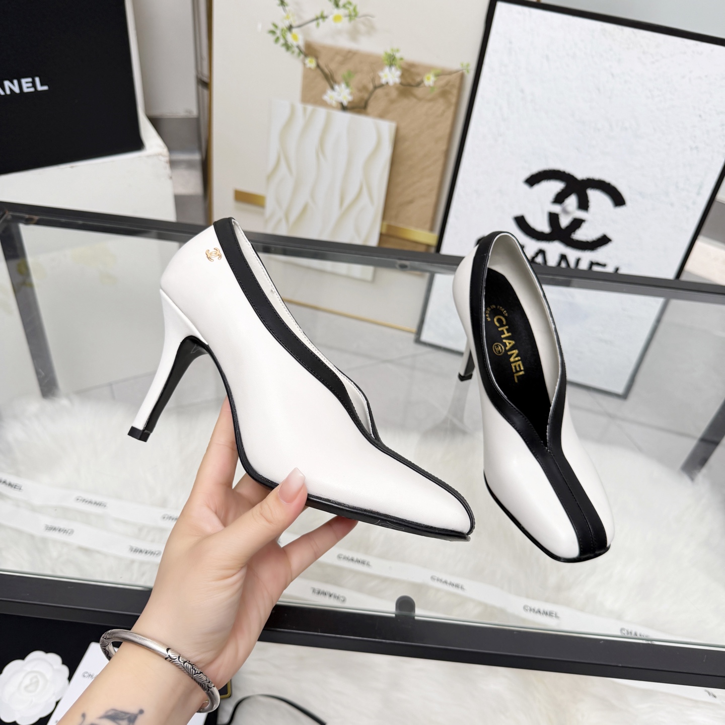 Chanel Style Beige Leather Women's Shoes Lookbook Reference image 1