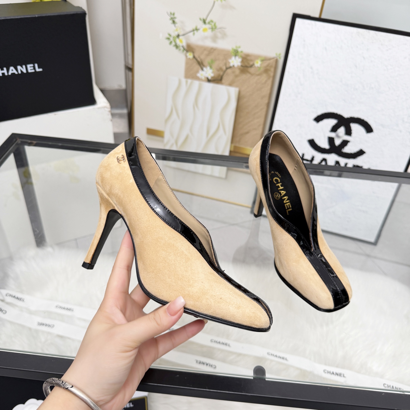 Chanel Style Beige Leather Women's Shoes Lookbook Reference image 1