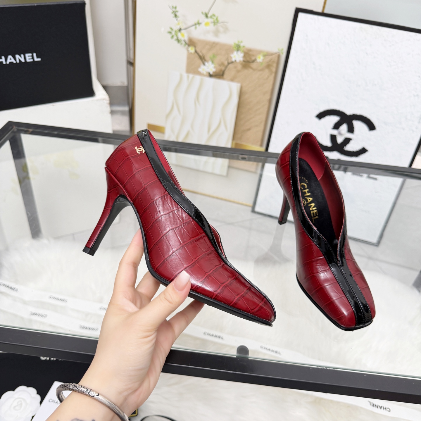 Chanel Style Beige Leather Women's Shoes Lookbook Reference image 1