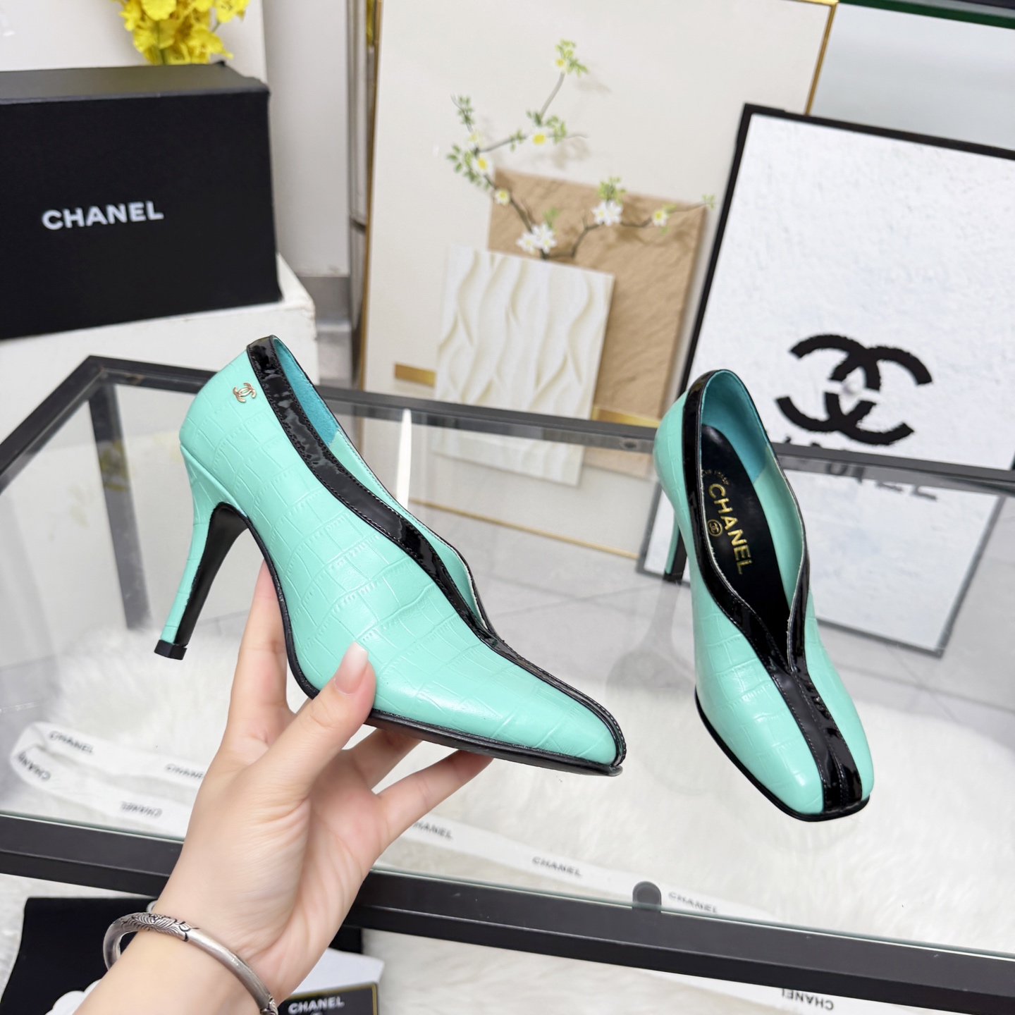 Chanel Style Beige Leather Women's Shoes Lookbook Reference image 1