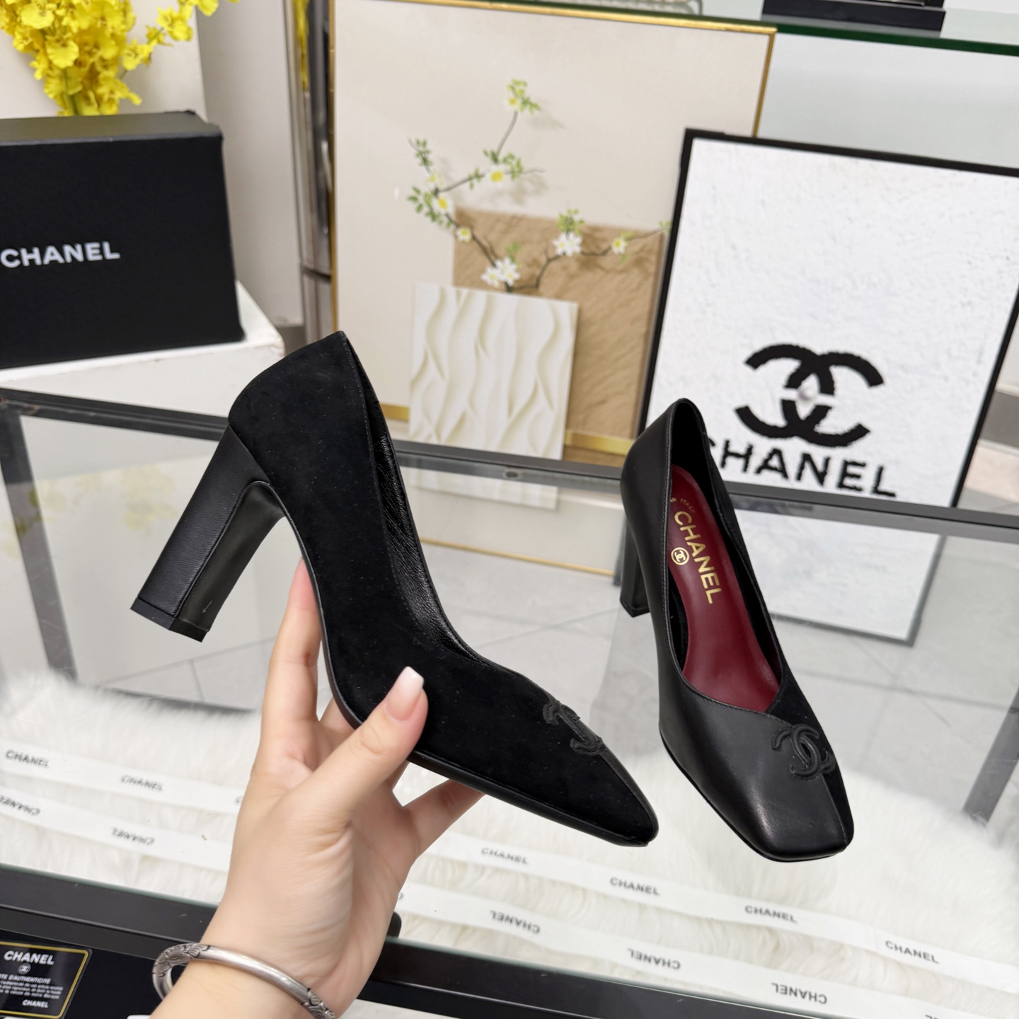 Chanel Style Beige Leather Women's Shoes Lookbook Reference image 1