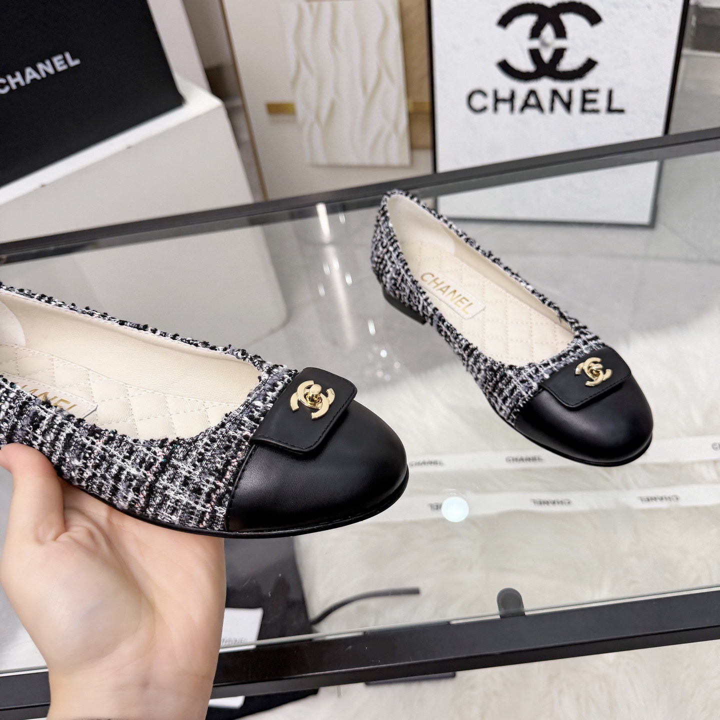 Chanel Style Leather Women's Shoes Women's Shoes Women's Shoes detail image 3 from source 784136
