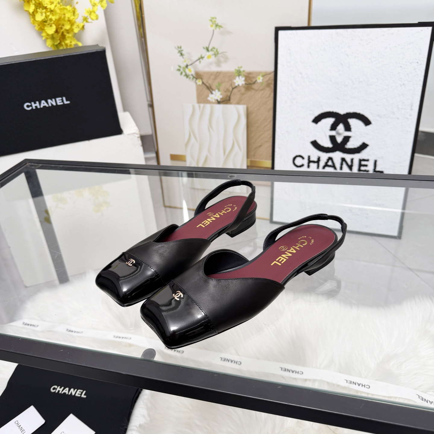 Chanel Style Leather Women's Shoes Women's Shoes Women's Shoes detail image 8 from source 784188