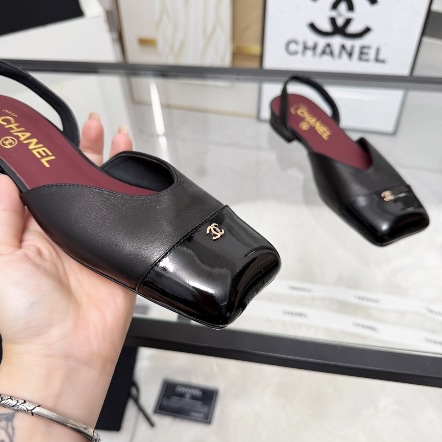 Chanel Style Leather Women's Shoes Women's Shoes Women's Shoes detail image 5 from source 784188
