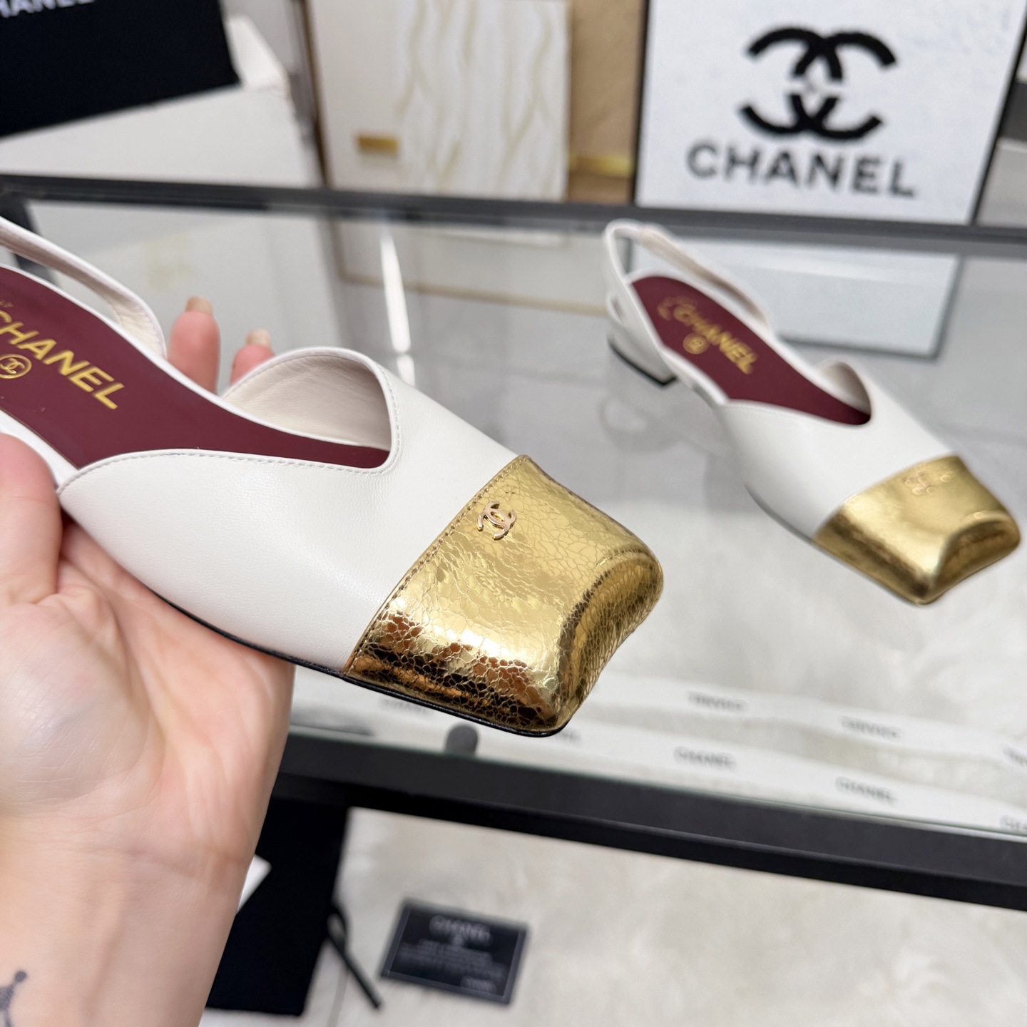 Chanel Style Leather Women's Shoes Women's Shoes Women's Shoes detail image 2 from source 784189