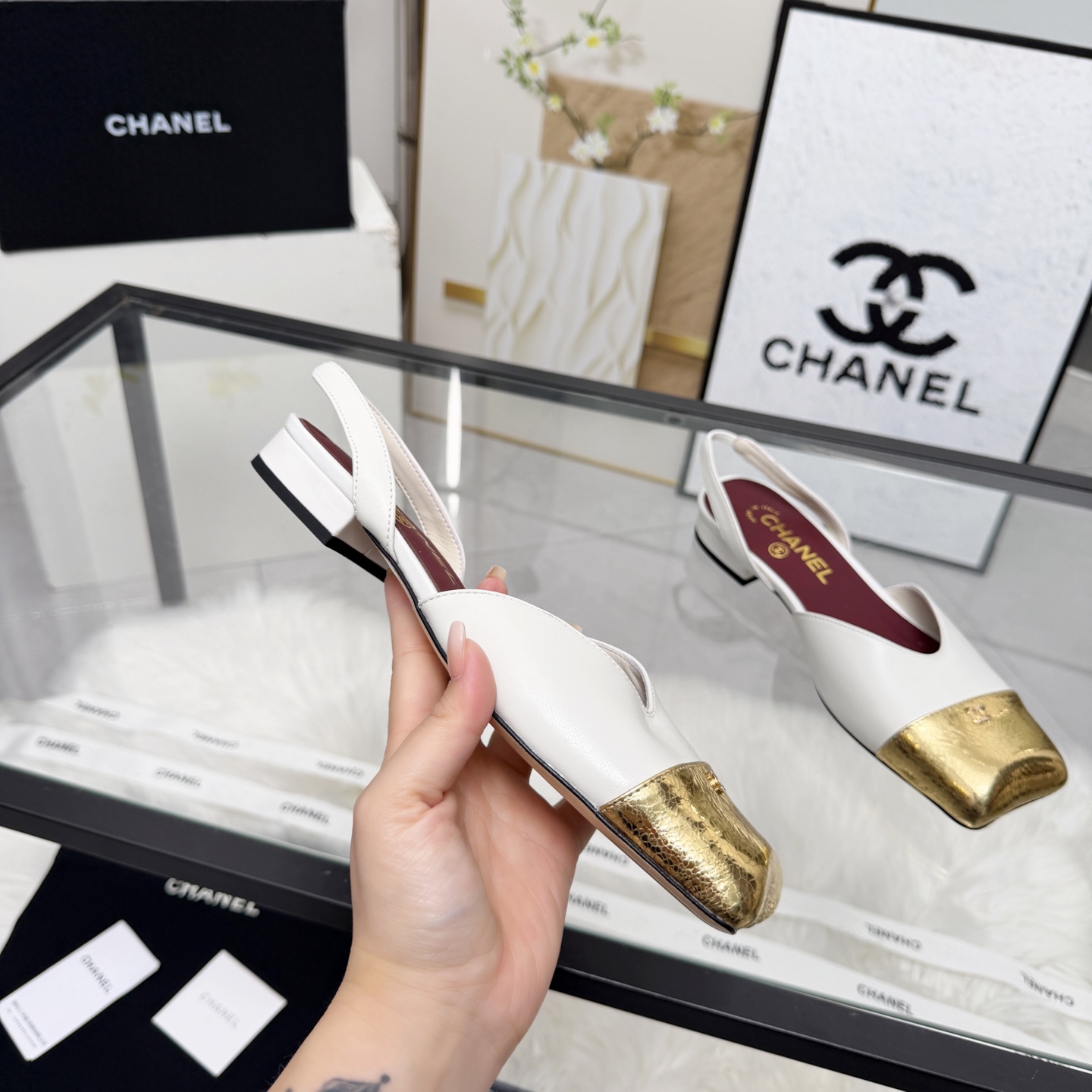 Chanel Style Leather Women's Shoes Women's Shoes Women's Shoes detail image 1 from source 784189