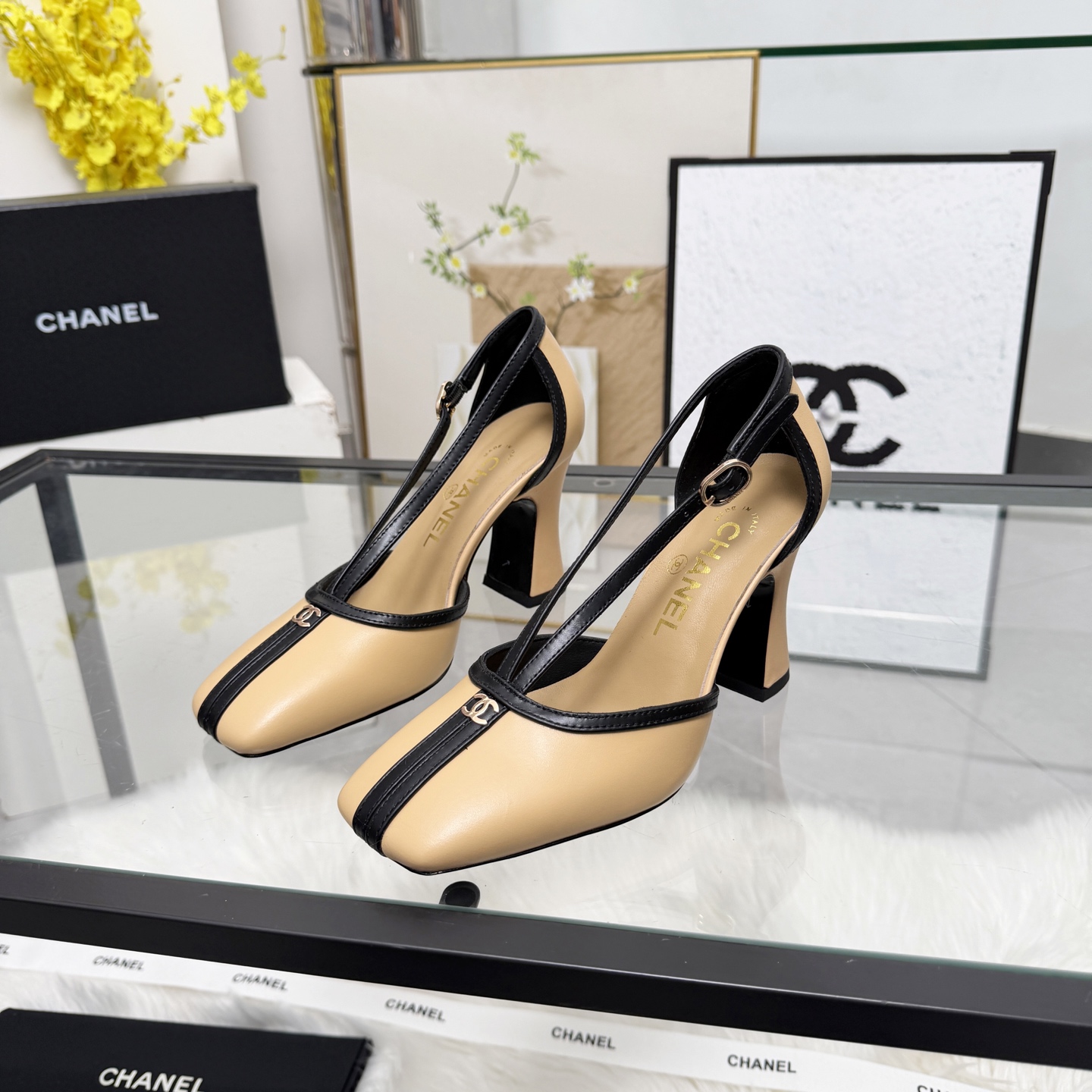 Chanel Style Beige Leather Women's Shoes Women's Shoes Women's Shoes detail image 4 from source 784194