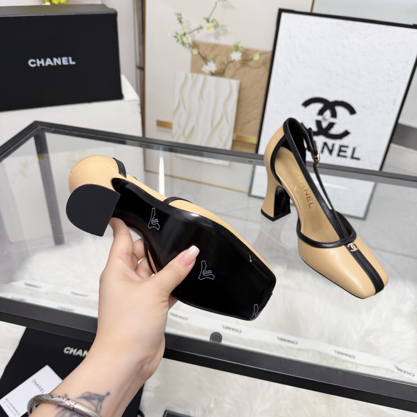 Chanel Style Beige Leather Women's Shoes Women's Shoes Women's Shoes detail image 9 from source 784194