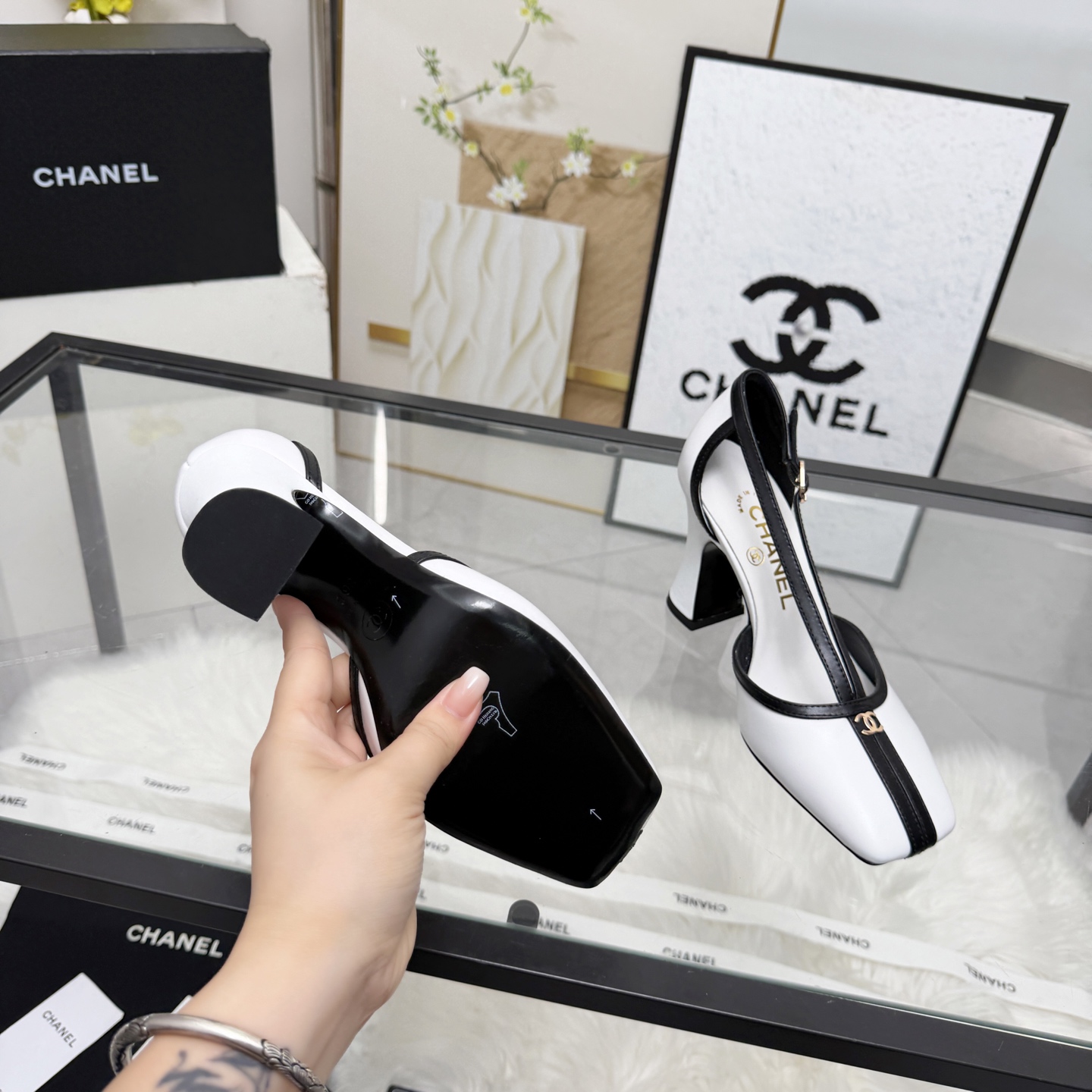 Chanel Style Beige Leather Women's Shoes Women's Shoes Women's Shoes detail image 9 from source 784195