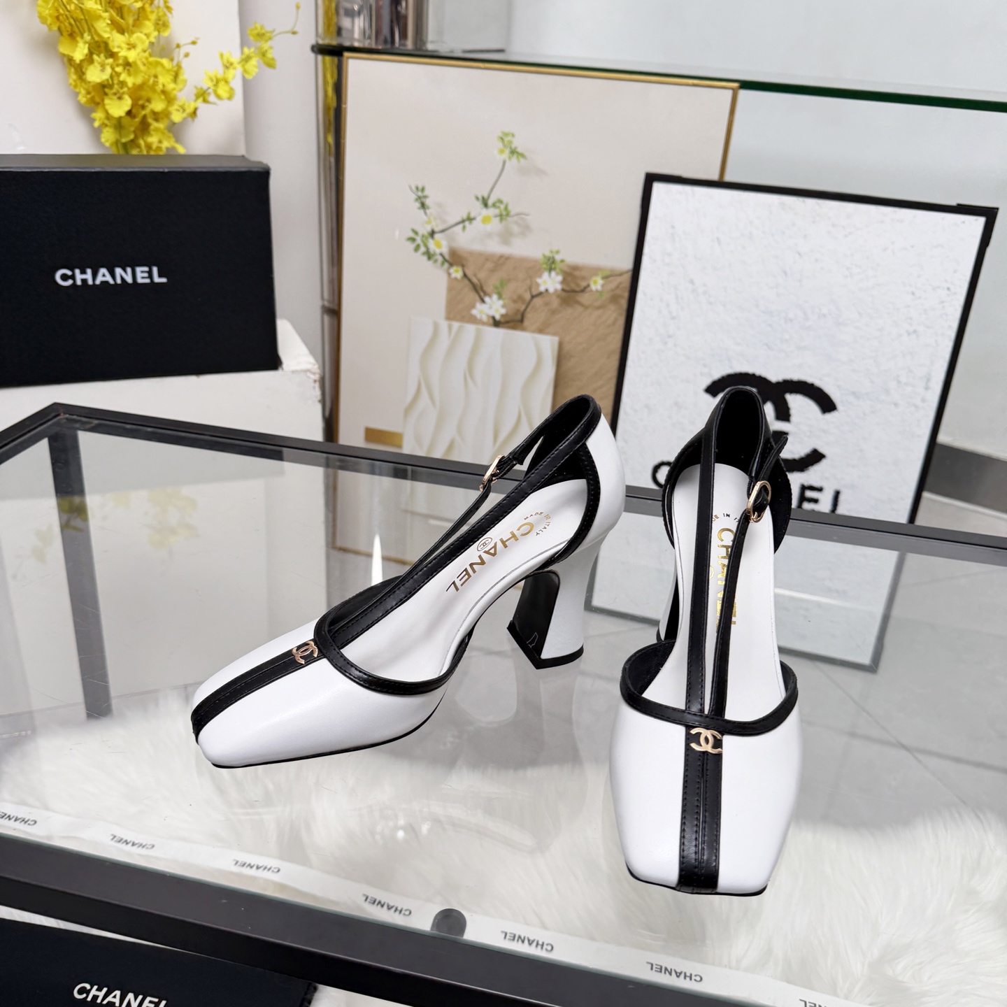 Chanel Style Beige Leather Women's Shoes Women's Shoes Women's Shoes detail image 6 from source 784195