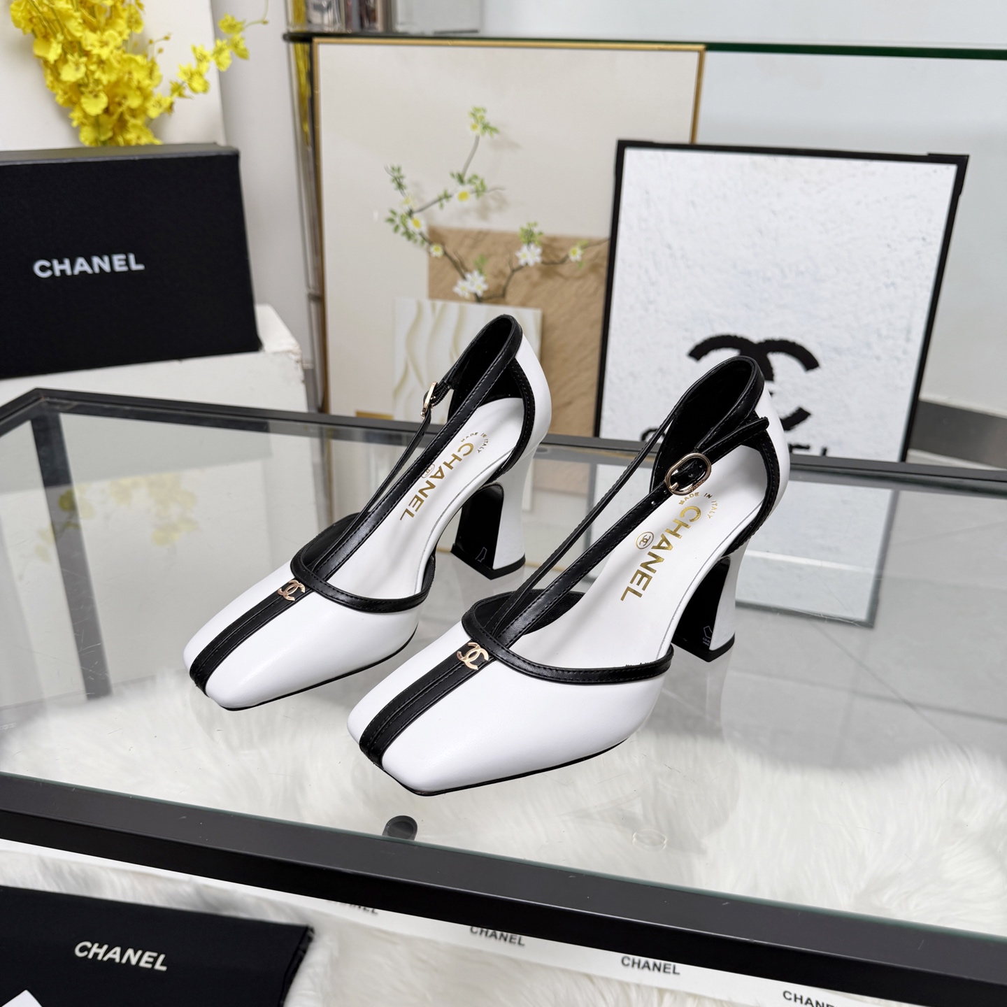 Chanel Style Beige Leather Women's Shoes Women's Shoes Women's Shoes detail image 5 from source 784195