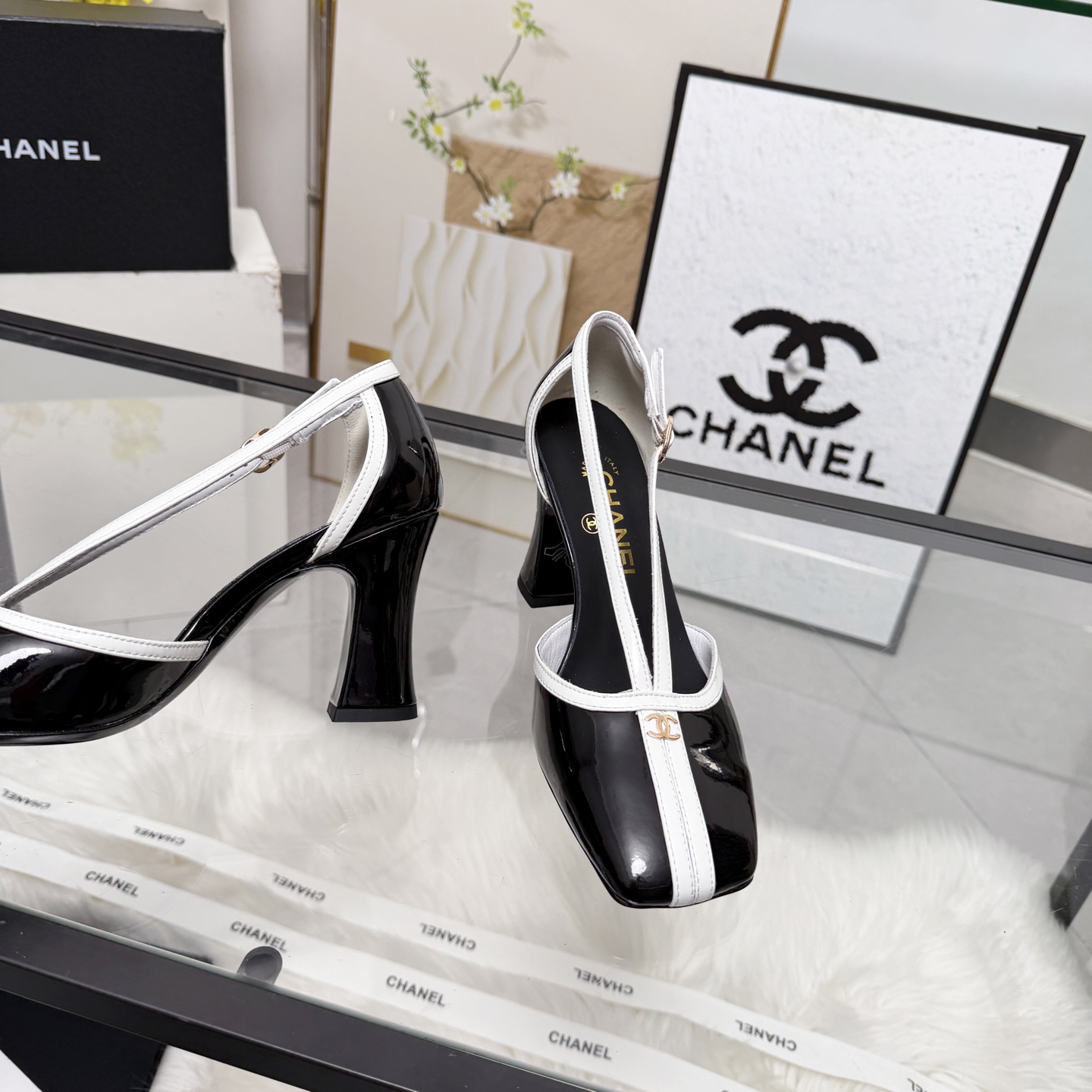 Chanel Style Beige Leather Women's Shoes Women's Shoes Women's Shoes detail image 3 from source 784196