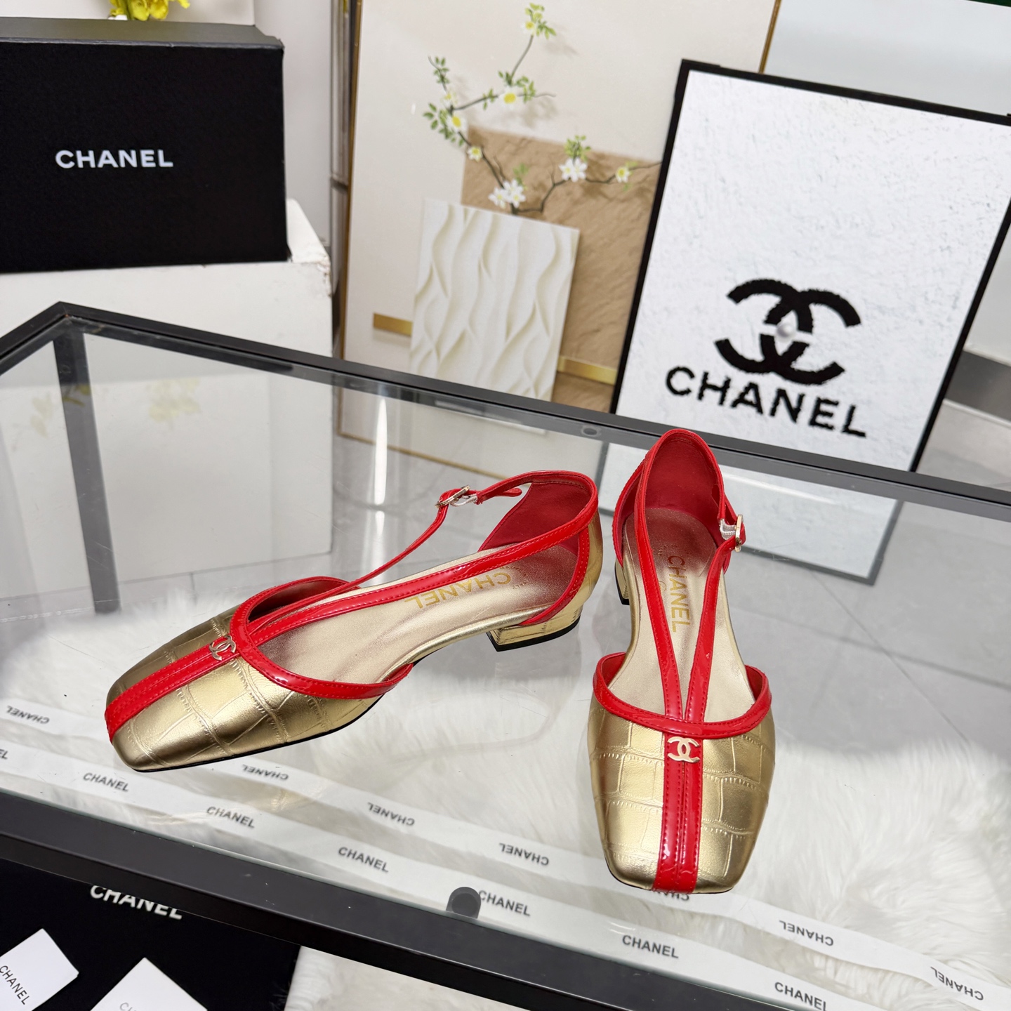 Chanel Style Leather Women's Shoes Women's Shoes Women's Shoes detail image 8 from source 784197