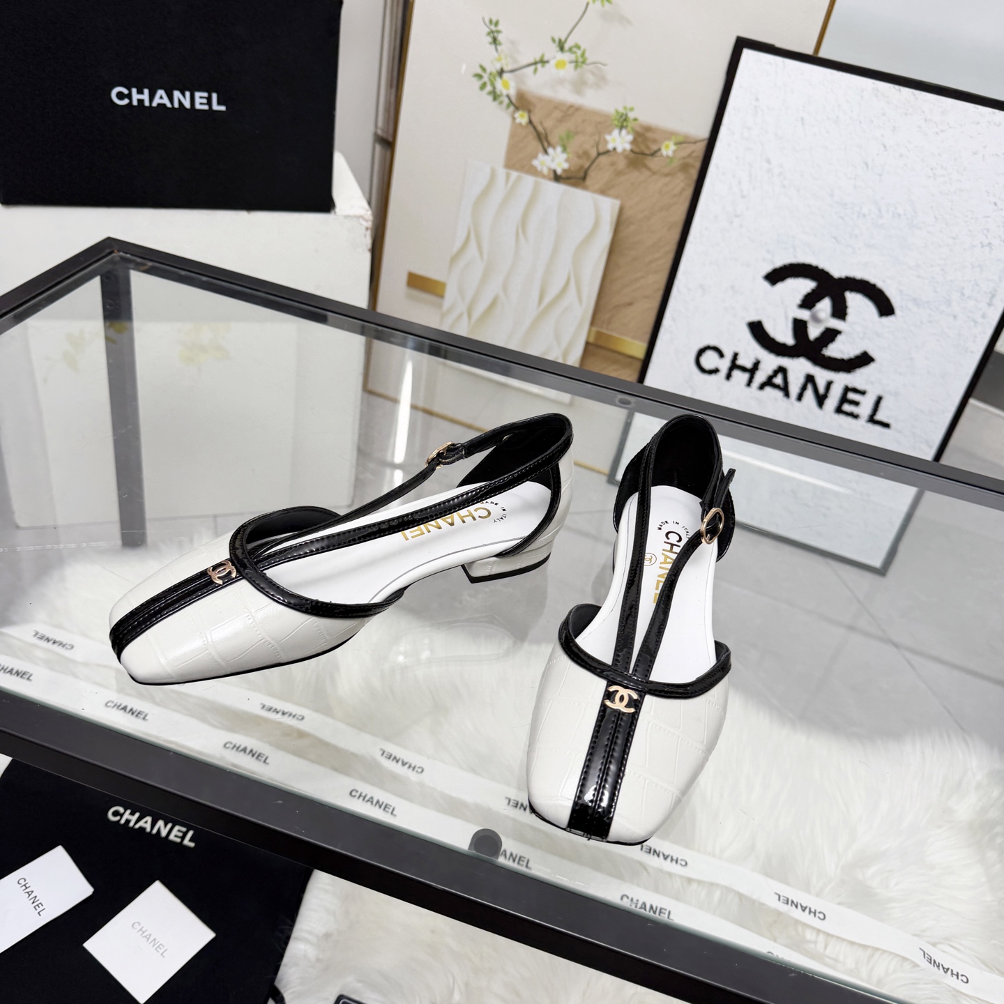 Chanel Style Leather Women's Shoes style reference detail image 8 from source 784198