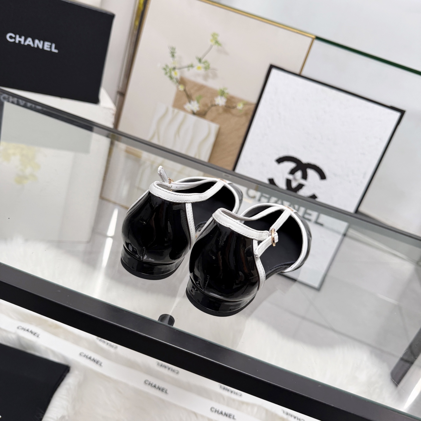 Chanel Style Leather Women's Shoes style reference detail image 7 from source 784201