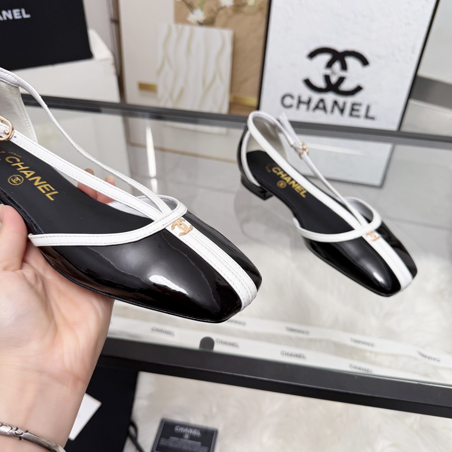 Chanel Style Leather Women's Shoes style reference detail image 3 from source 784201