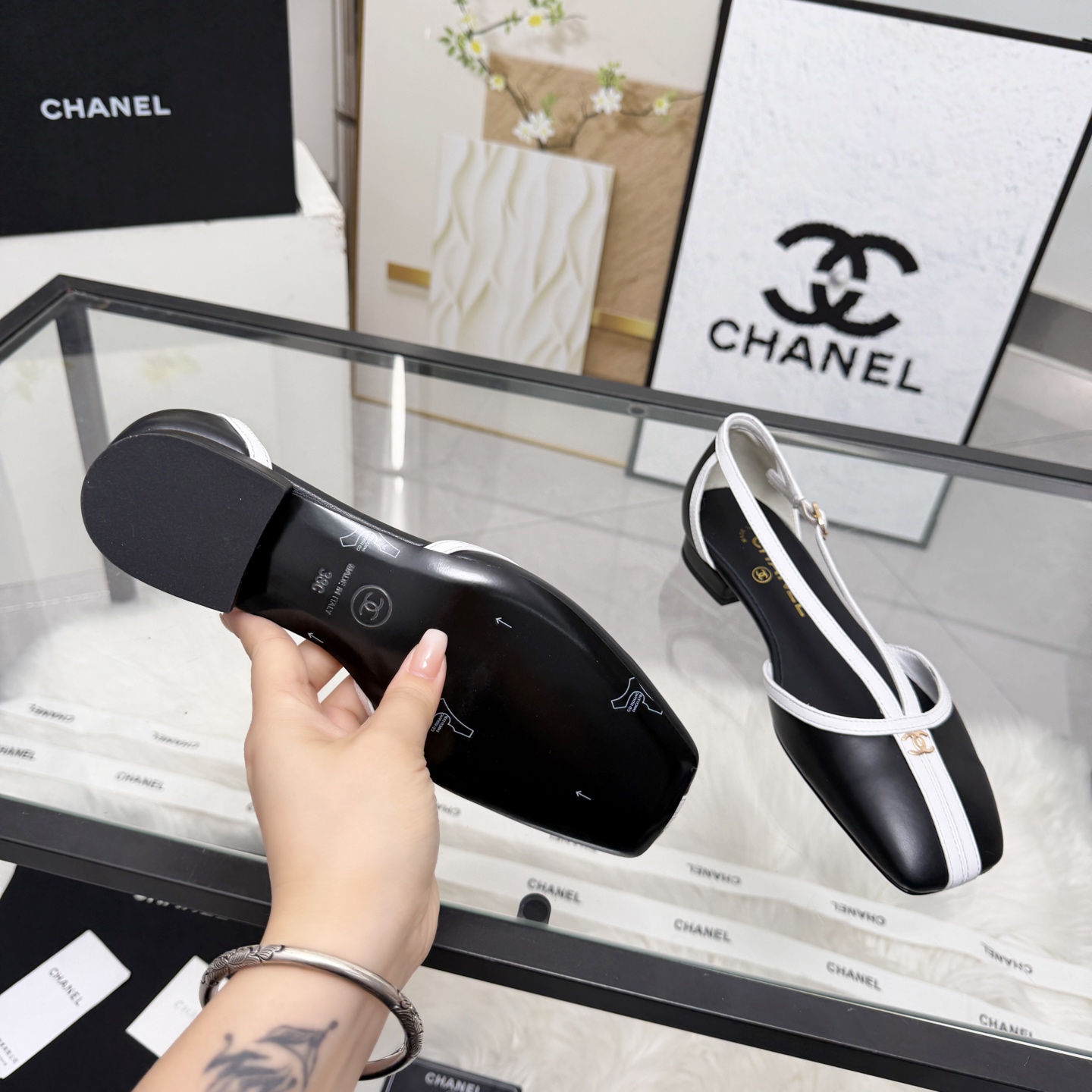 Chanel Style Leather Women's Shoes style reference detail image 9 from source 784203
