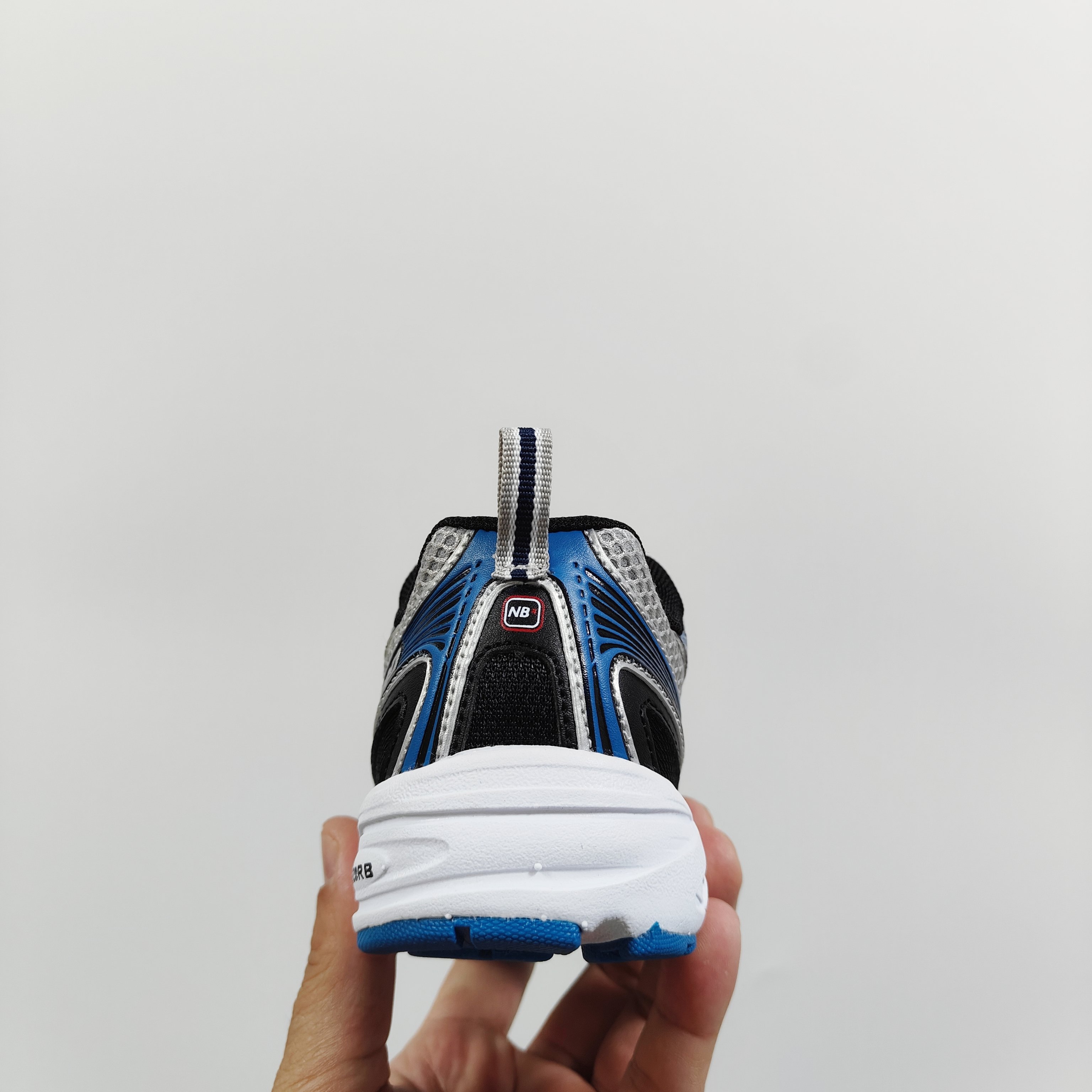 图片[5]-新配色出官方新品 NB 740童鞋26-37码 该系列传承了品牌的诸多优点，大胆创新！堪称经典系列里的经典，也是最为热门的系列！时隔一年，再次带来的童鞋，必属重磅～-选品中心