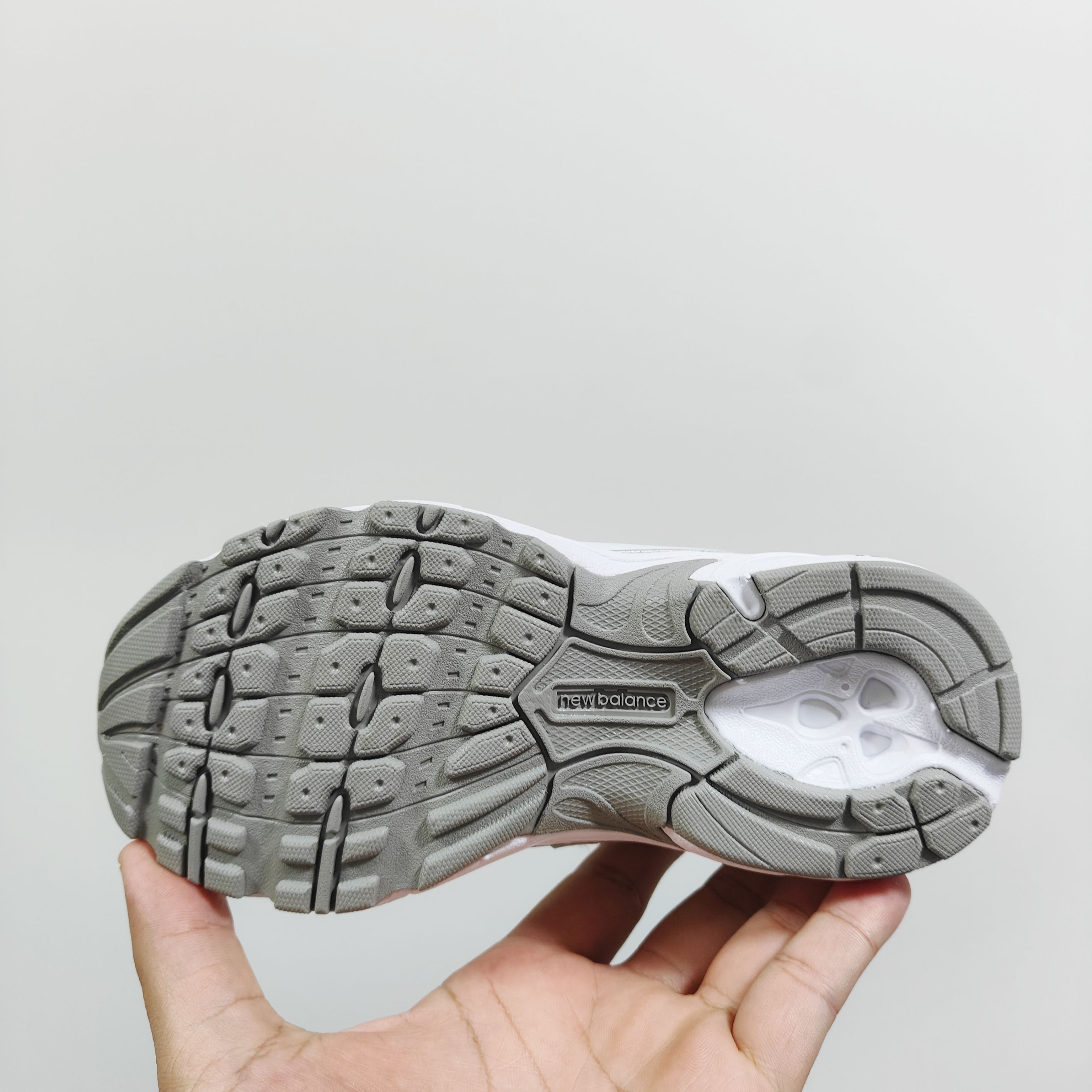 图片[6]-新配色出官方新品 NB 740童鞋26-37码 该系列传承了品牌的诸多优点，大胆创新！堪称经典系列里的经典，也是最为热门的系列！时隔一年，再次带来的童鞋，必属重磅～-选品中心