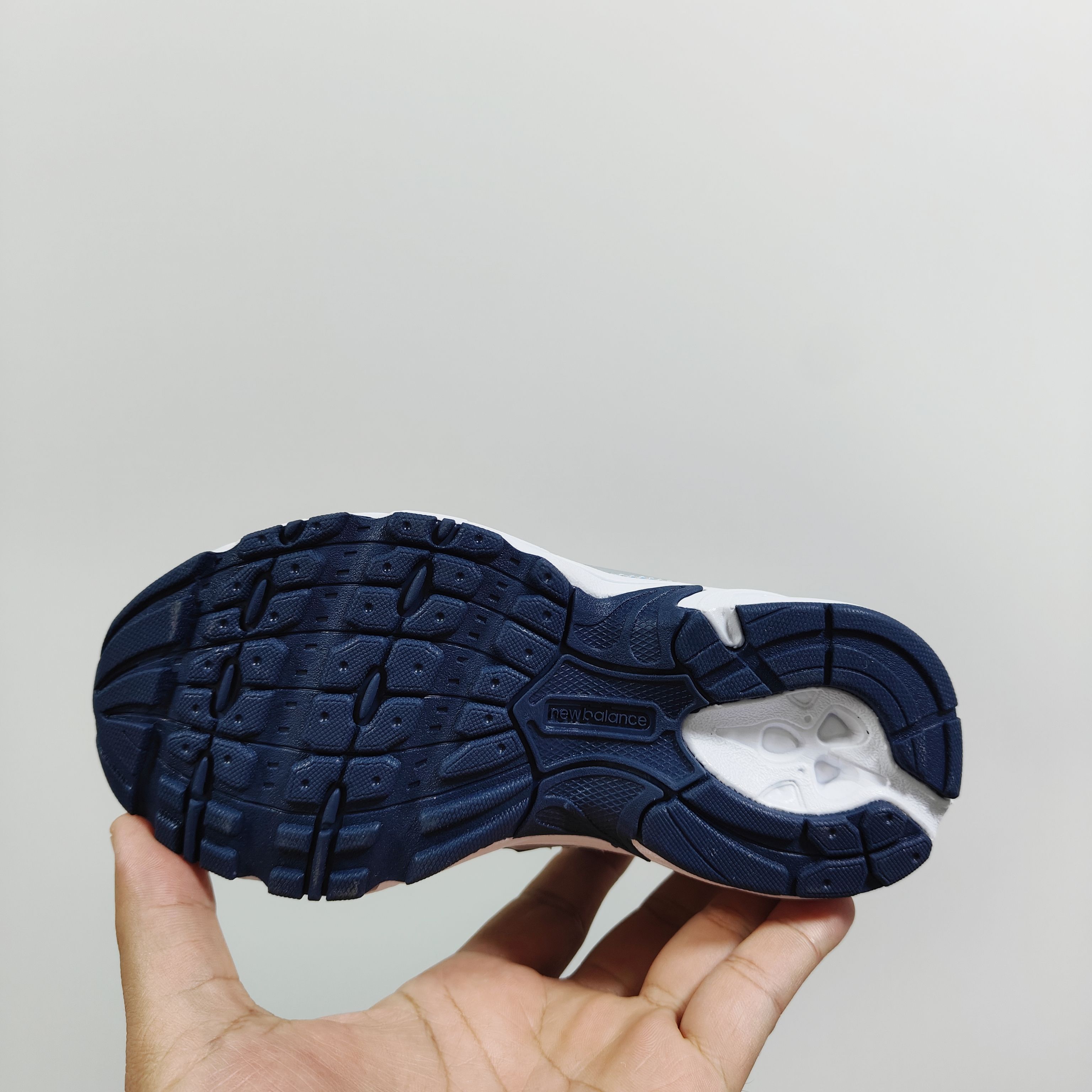 图片[6]-新配色出官方新品 NB 740童鞋26-37码 该系列传承了品牌的诸多优点，大胆创新！堪称经典系列里的经典，也是最为热门的系列！时隔一年，再次带来的童鞋，必属重磅～-选品中心