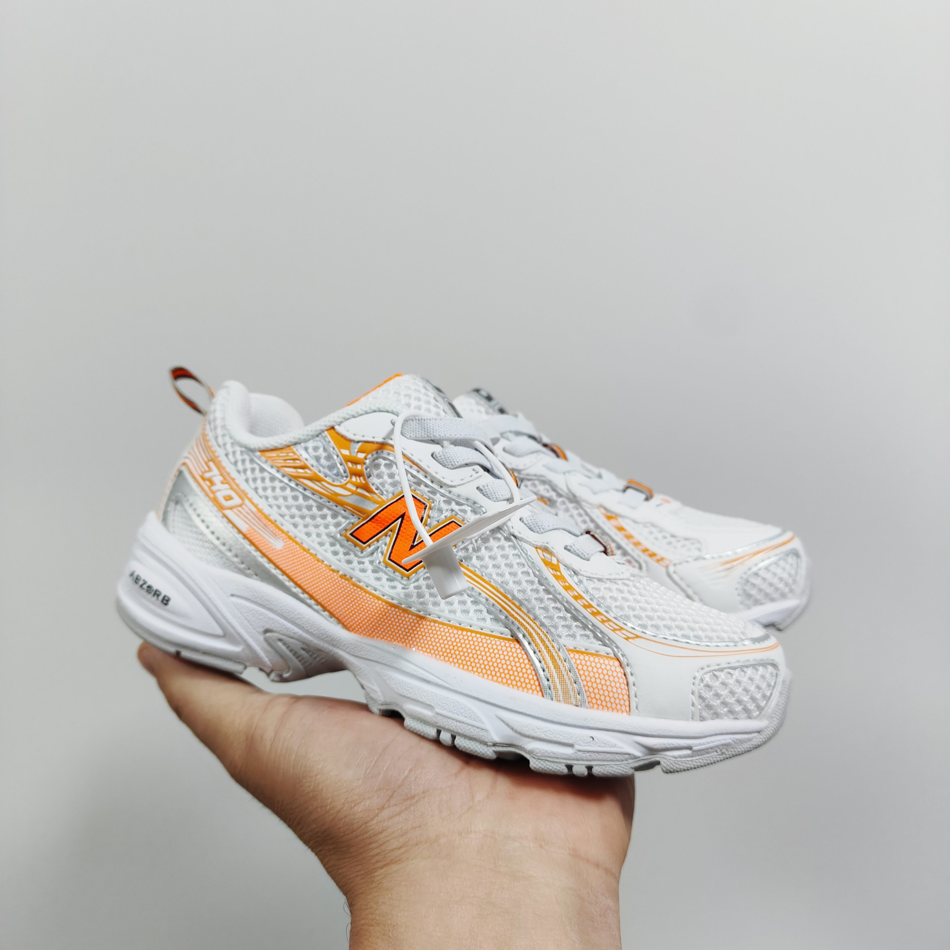 图片[2]-新配色出官方新品 NB 740童鞋26-37码 该系列传承了品牌的诸多优点，大胆创新！堪称经典系列里的经典，也是最为热门的系列！时隔一年，再次带来的童鞋，必属重磅～-选品中心