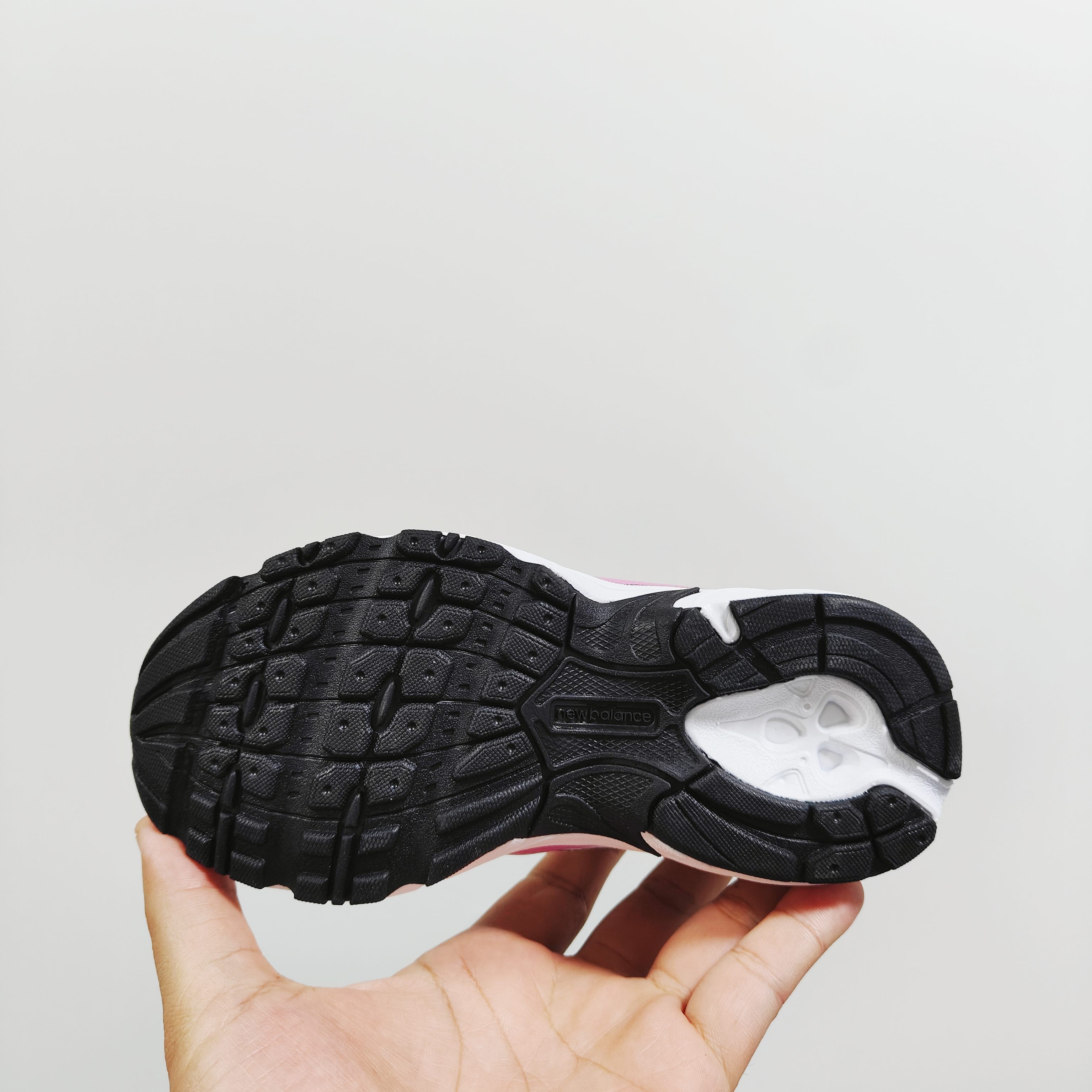 图片[4]-新配色出官方新品 NB 740童鞋26-37码 该系列传承了品牌的诸多优点，大胆创新！堪称经典系列里的经典，也是最为热门的系列！时隔一年，再次带来的童鞋，必属重磅～-选品中心