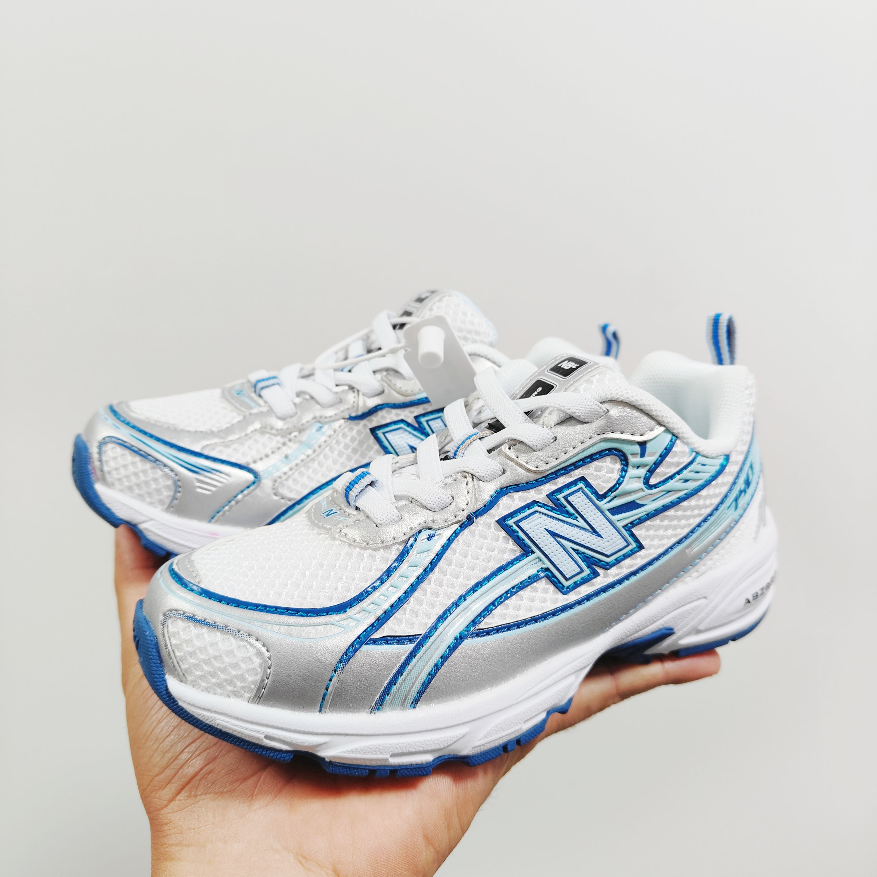 图片[7]-NB 740童鞋26-37码 该系列传承了品牌的诸多优点，堪称经典系列里的经典，也是最为热门的系列！时隔一年，再次带来的童鞋，必属重磅～-选品中心