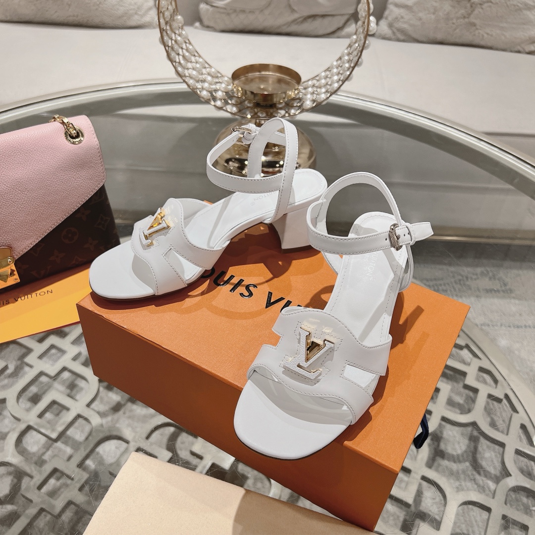 Louis Vuitton White Leather Block Heel Sandals with LV Logo Buckle 6 i1719118643 8861 4