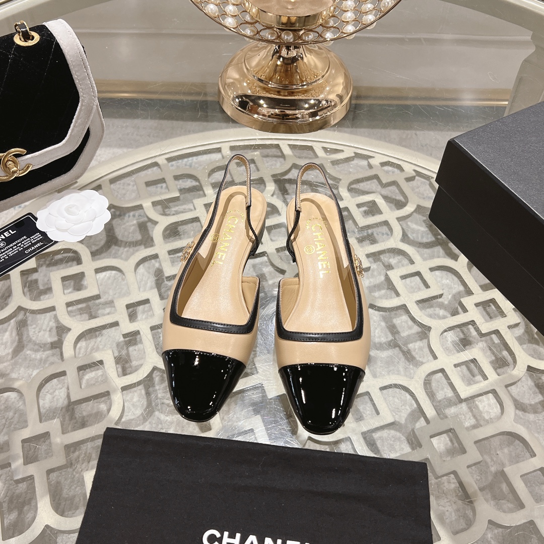 2024 Xiaoxiang Mary Jane: Perfect Match in Fragranced Empty Sandals