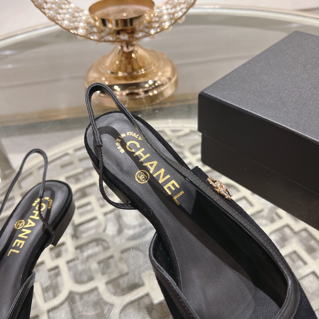 2024 Xiaoxiang Mary Jane: Stylish, Comfortable, High-Quality Shoes with Unique Design - 图片 8
