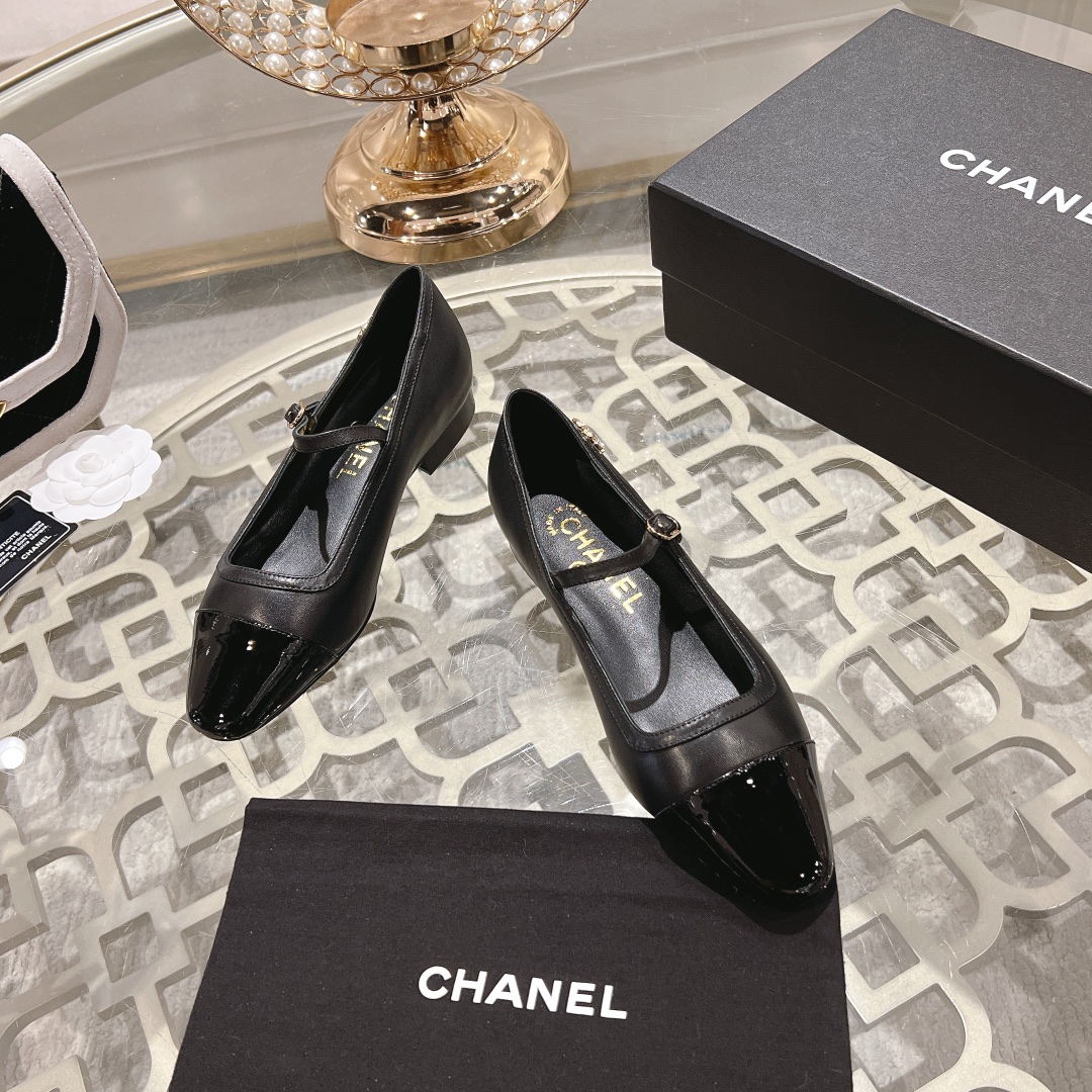 2024 Xiaoxiang Mary Jane: Elegant Empty Sandals with Fragrant Design - 图片 2