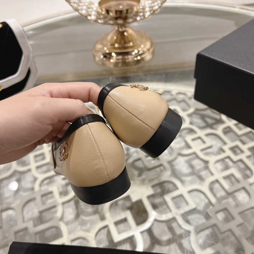2024 Xiaoxiang Mary Jane: Stylish Empty Sandals with Fragrant Leather - 图片 8