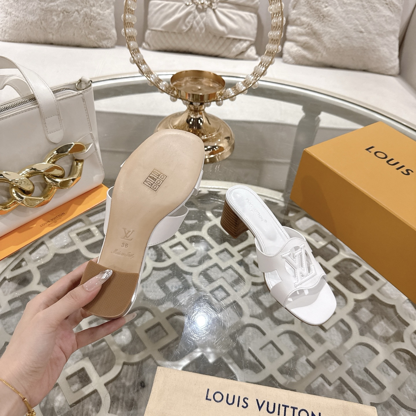 Louis Vuitton 2025 Spring/Summer White Leather Heeled Sandals - Stylish & Chic 10 i1743059859702 7009 0 8