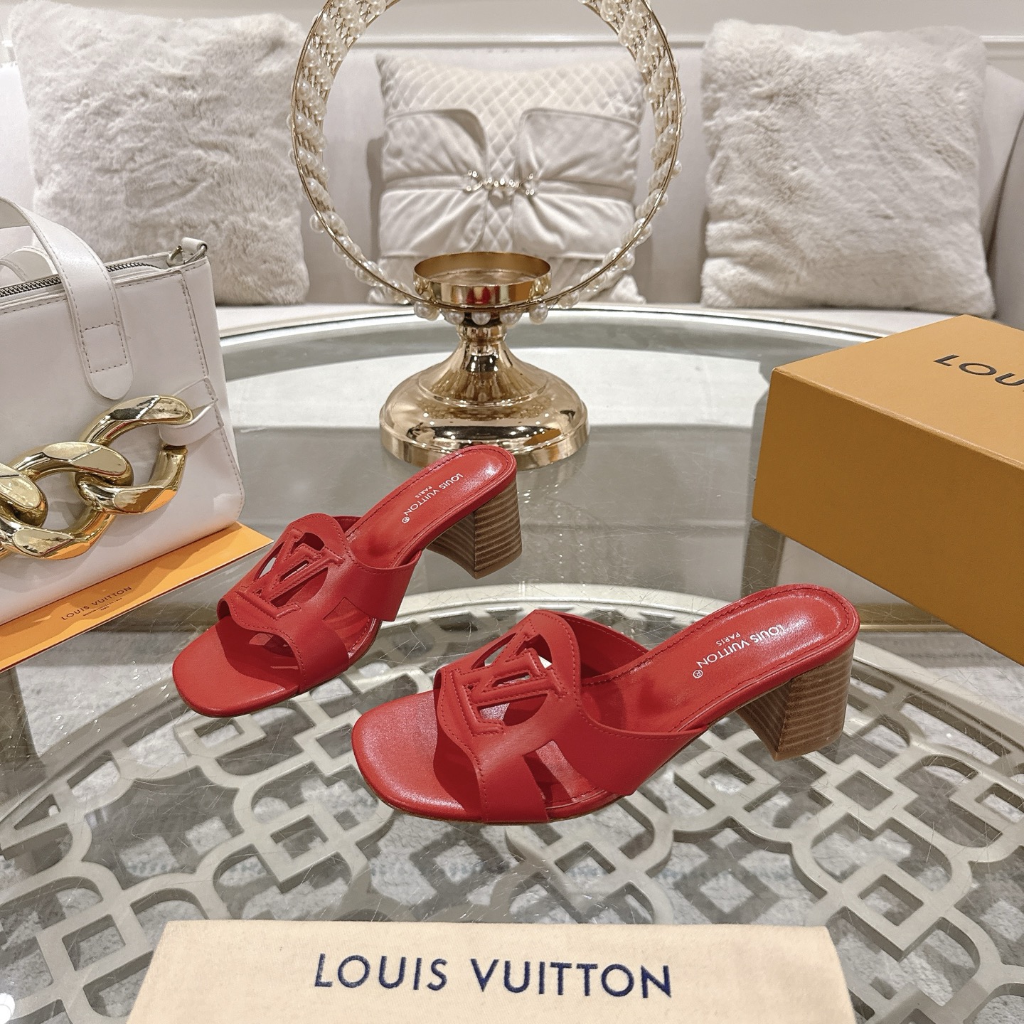 Louis Vuitton 2025SS Red Leather Block Heel Sandals with LV Logo 2 i1743059907163 5624 0 2