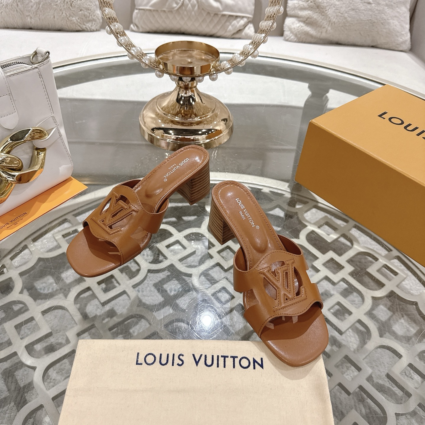 Louis Vuitton 2025 Spring/Summer Heeled Sandals in Brown Leather 4 i1743060000552 5907 0 1