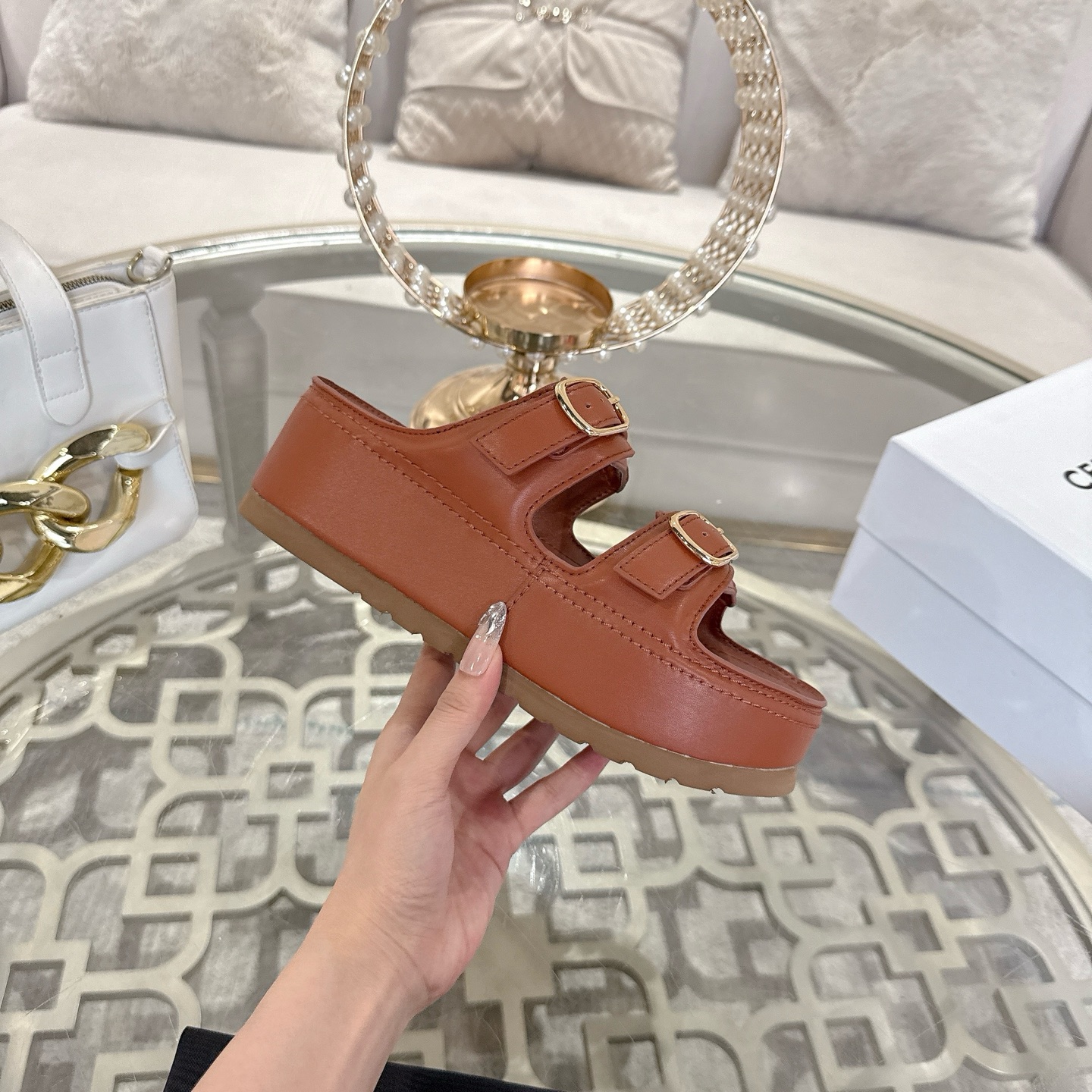 Celine 25SS New Roman Triumph Thick Sole Sandals Beach Slippers 6 i1743138221491 71 0 4