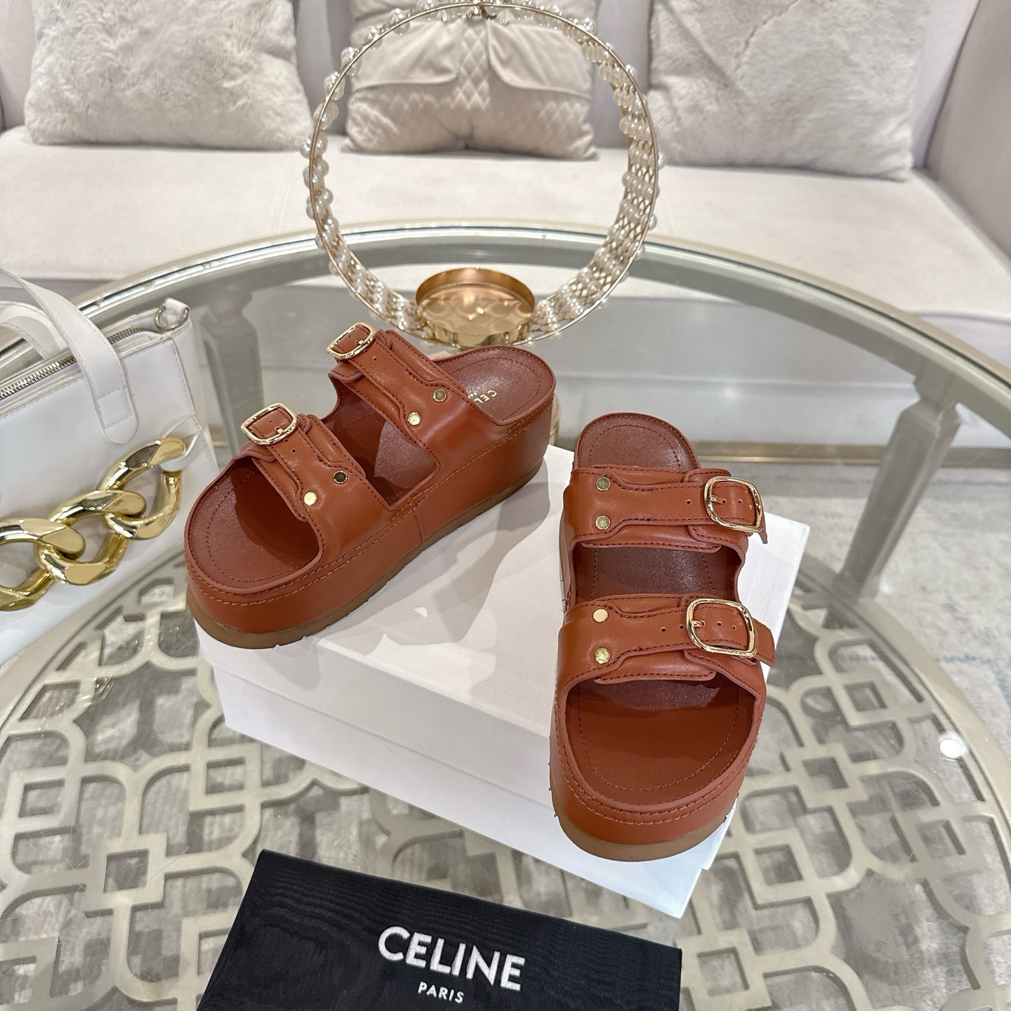 Celine 25SS New Roman Triumph Thick Sole Sandals Beach Slippers 7 i1743138221491 8345 0 5