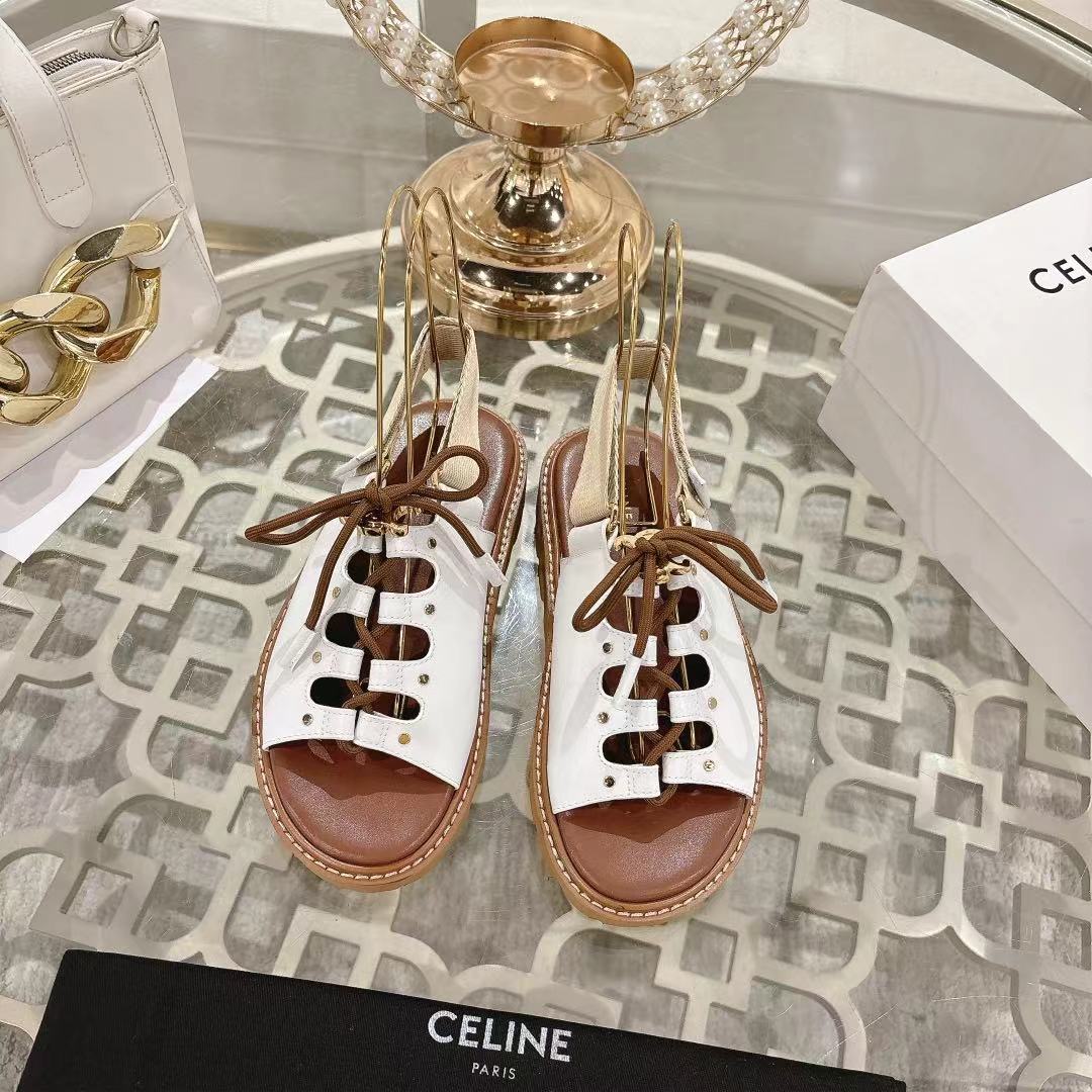 NO:408207,Celine's latest Arc de Triomphe hardware buckle sponge cake thick-soled lace-up fashionable Roman sandals, paired with socks in summer, it is absolutely amazing. The original version is purchased and developed. The highest output is restored to the original version!  Imported frosted leather inner sheepskin, large sole original combination molded rubber sole Sole thickness: 4cm Size: 35-40 (40, 41 customized, no return or replacement) Packaging with original packaging, sandals, celine, celine, sandals, sheepskin, socks19860909Celine赛琳2025春夏最新款凯旋门五金扣松糕厚底系带时髦罗马凉鞋 夏天搭配袜子 简直绝绝子了原版购入开发 依旧最高输出还原原版！ 鞋面进口磨砂皮 内里羊皮 大底原版组合开模橡胶底 底厚:4cm 码数:35-40（40、41订做不退不换） 包装配原版包装,凉鞋,celine,celine,sandals,sheepskin,socks,Women's Shoes