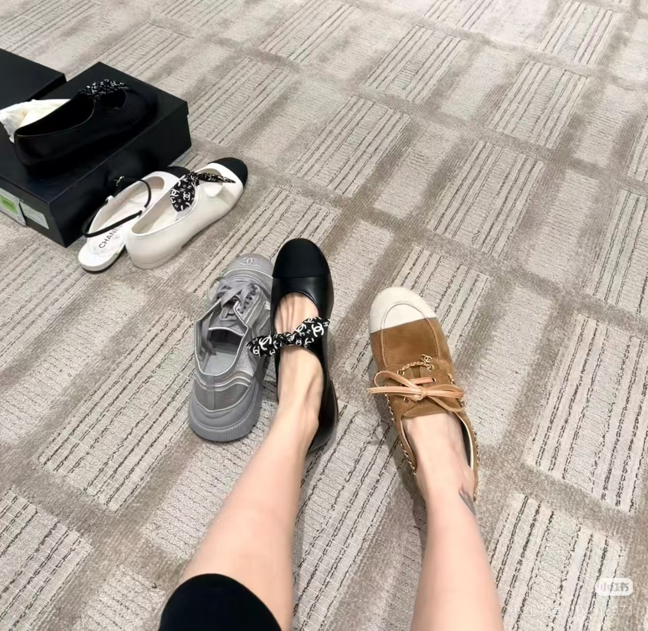 NO:679322,Beautiful pictures of upper feet~~~~~, casual shoes/sports shoes, sneakers19860909美美的上脚图～～～～～,休闲鞋/运动鞋,sneakers,Women's Shoes