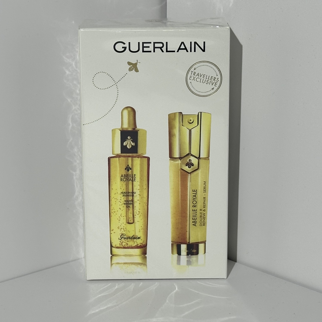 125💰
娇兰帝皇蜂姿两件套！内含：双管精华50ml+复原蜜50ml。