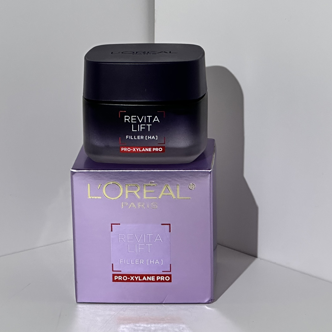 26！（下单备注：欧莱雅色因面霜） 欧莱雅20玻色因面霜50ml 20%浓缩玻色因PRO，抗老+修护双重功效，促进胶原新生的效率更高，很好吸收~【新品】新款欧莱雅玻色因面霜20霜！！
