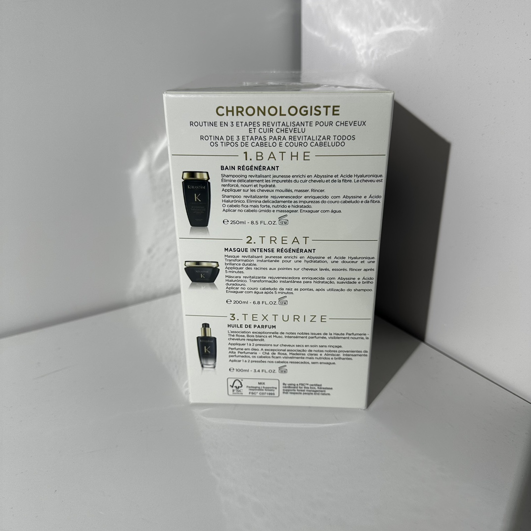 150💰
卡诗黑钻三件套24版！内含：鱼子酱洗发水250ml，护发精油100ml，发膜200ml。