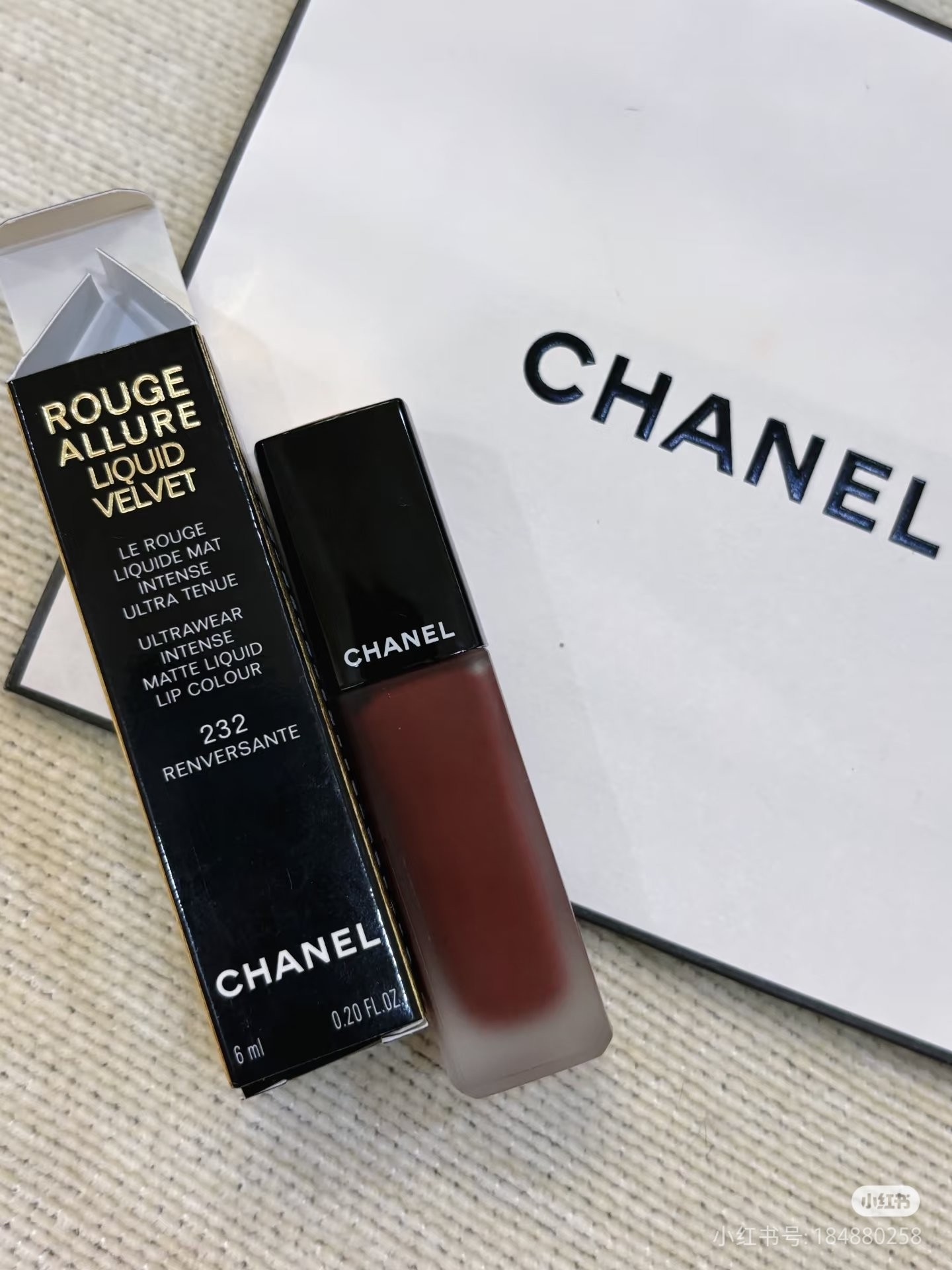 22! (Nota del pedido: Brillo de labios Chanel) Brillo de labios Chanel Rouge Allure Velvet 6ml Código: 1821 Tonos: 202 …