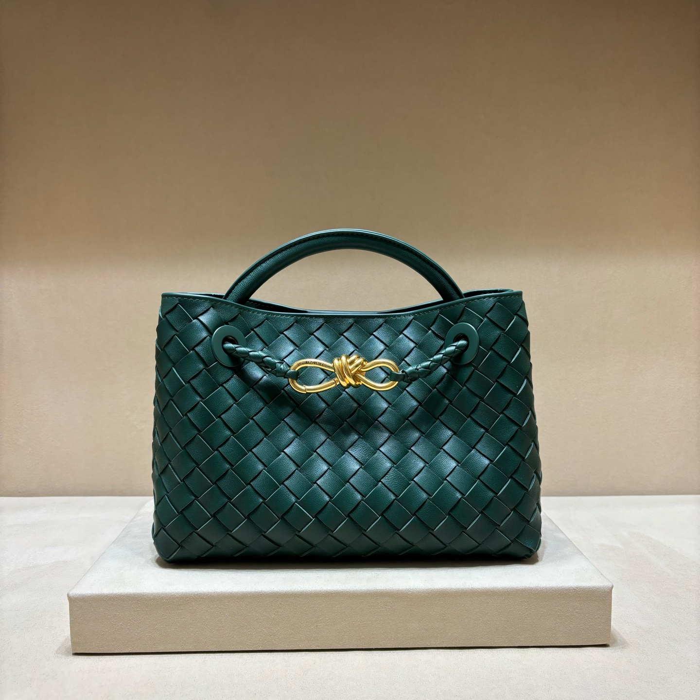 顶级🅿️2058 小号手提包 - 編織風スタイルと多様な背負い方