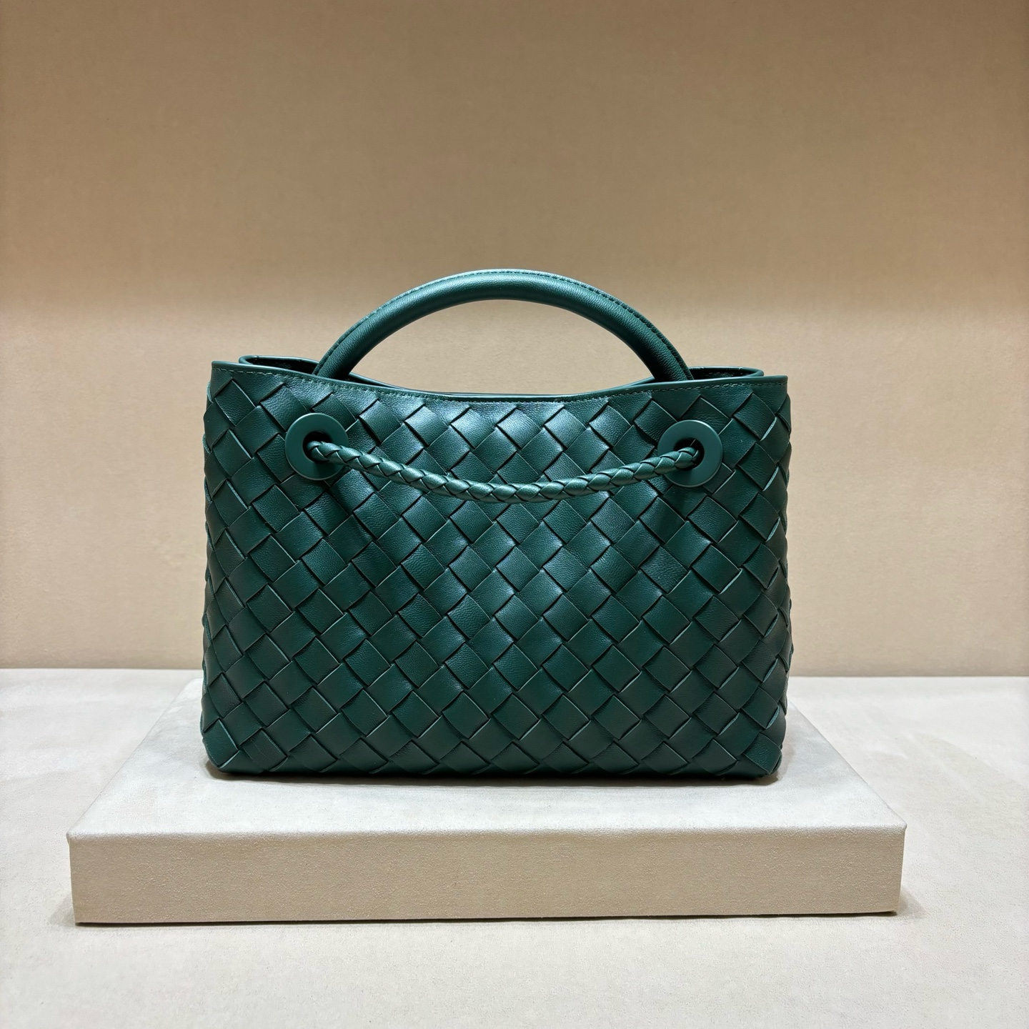 顶级🅿️2058 小号手提包 - 編織風スタイルと多様な背負い方